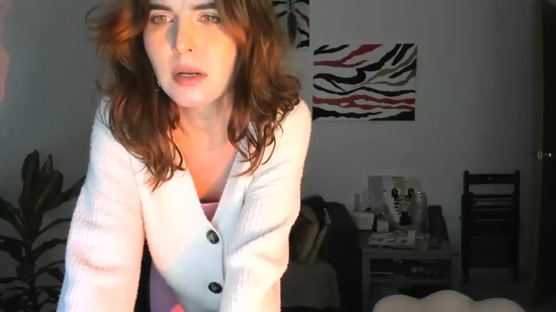 Gallery image thumbnail from AhahaGirl's myfreecams stream on, 12/03/2025, 19:44 image 1 of 20