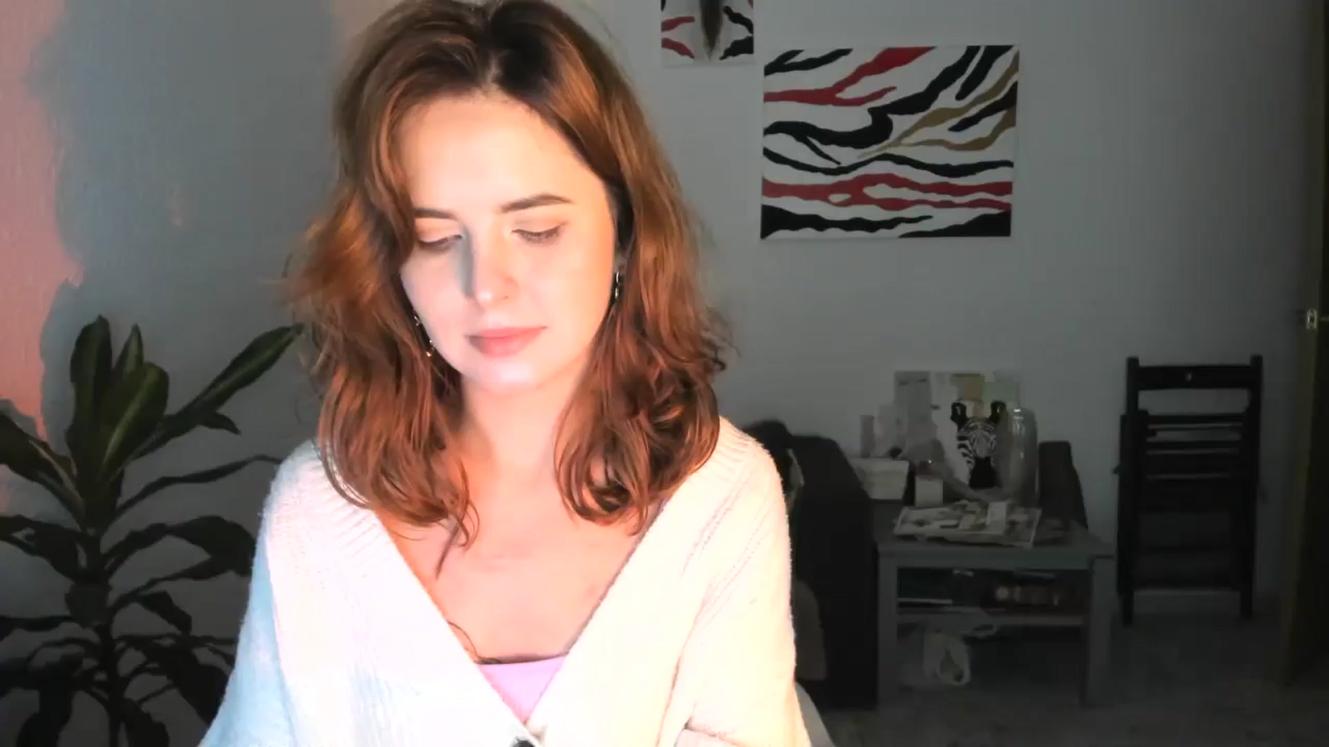 Gallery image thumbnail from AhahaGirl's myfreecams stream on, 12/03/2025, 19:44 image 11 of 20