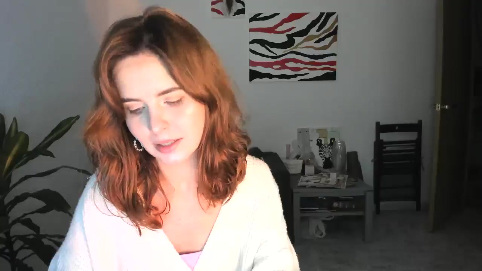 Gallery image thumbnail from AhahaGirl's myfreecams stream on, 12/03/2025, 21:31 image 10 of 20