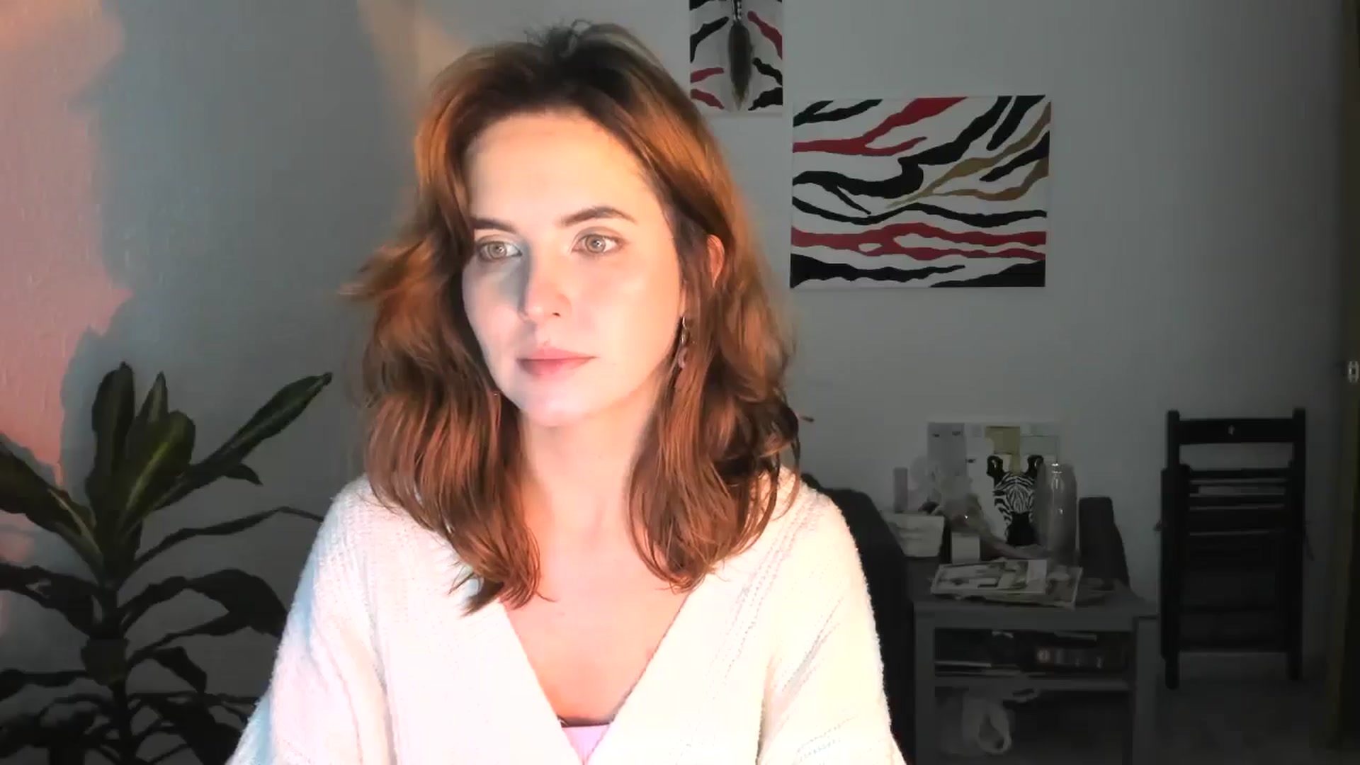 Gallery image thumbnail from AhahaGirl's myfreecams stream on, 12/03/2025, 21:31 image 16 of 20