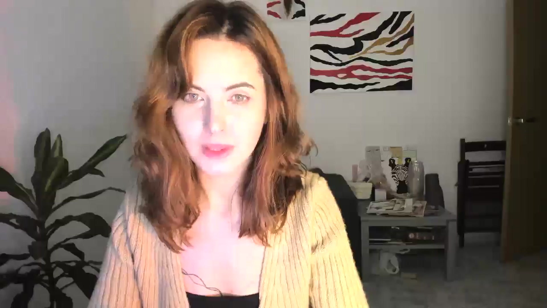 Gallery image thumbnail from AhahaGirl's myfreecams stream on, 12/05/2025, 16:58 image 8 of 20