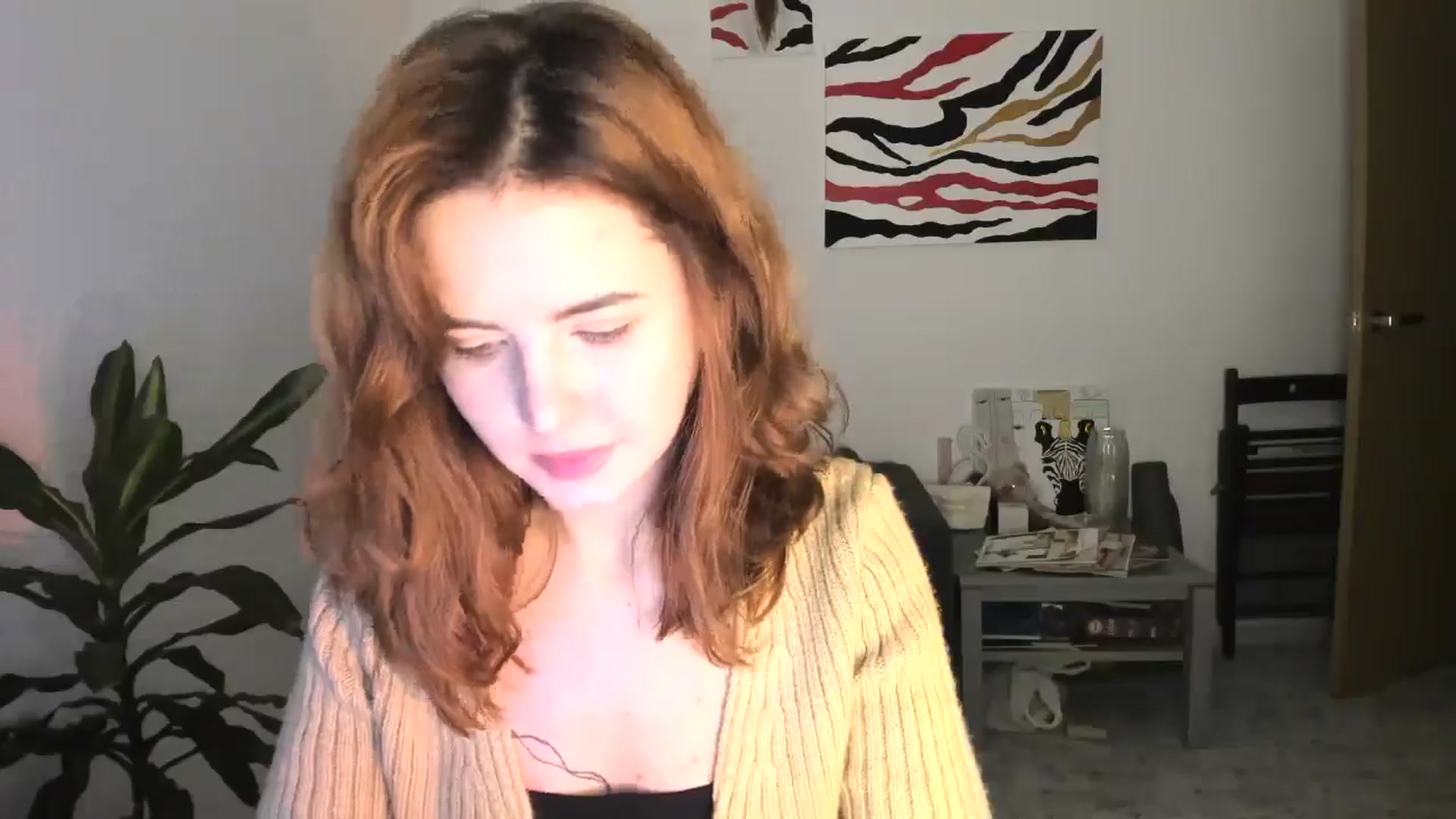 Gallery image thumbnail from AhahaGirl's myfreecams stream on, 12/05/2025, 16:58 image 9 of 20