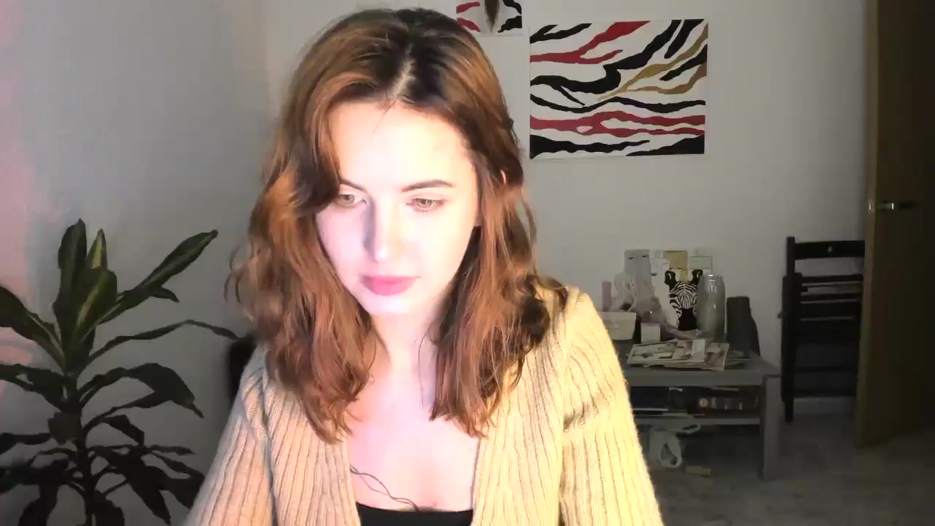 Gallery image thumbnail from AhahaGirl's myfreecams stream on, 12/05/2025, 16:58 image 14 of 20