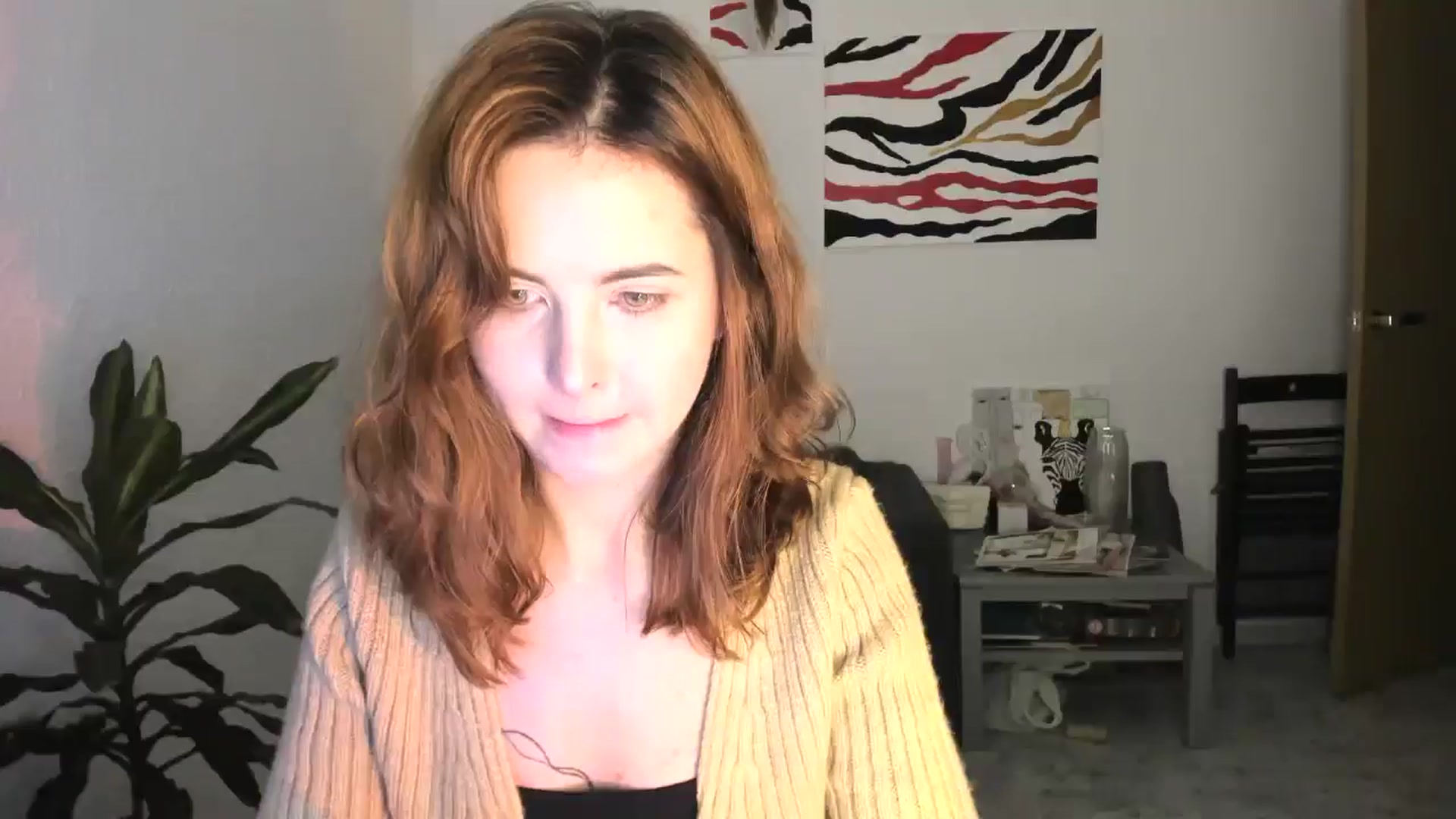 Gallery image thumbnail from AhahaGirl's myfreecams stream on, 12/05/2025, 16:58 image 10 of 20