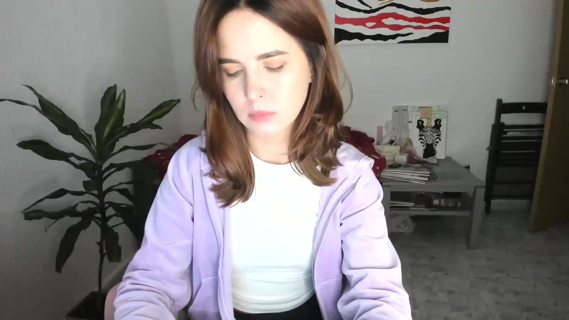Gallery image thumbnail from AhahaGirl's myfreecams stream on, 12/11/2025, 17:00 image 17 of 20