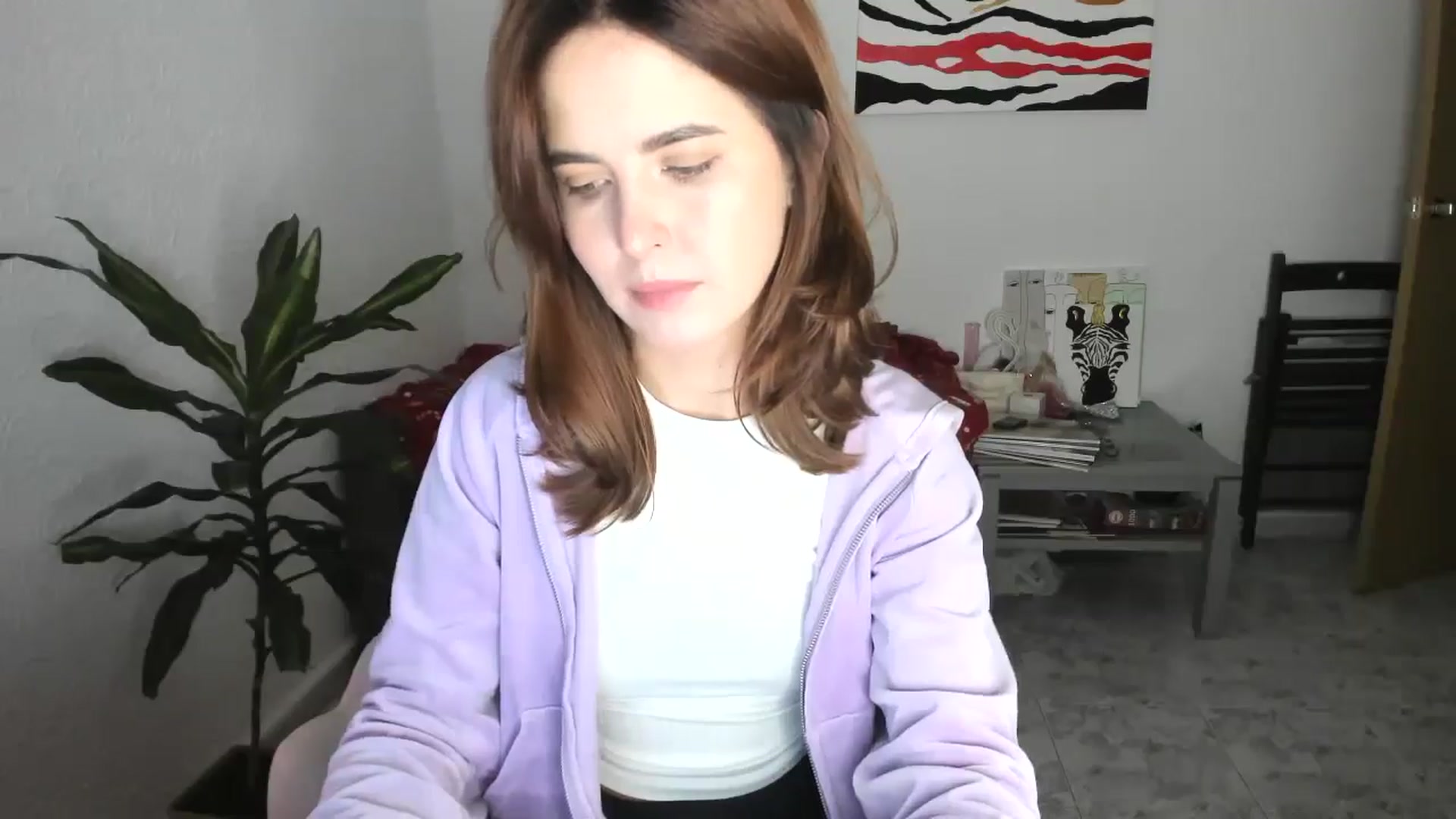 Gallery image thumbnail from AhahaGirl's myfreecams stream on, 12/11/2025, 17:00 image 19 of 20