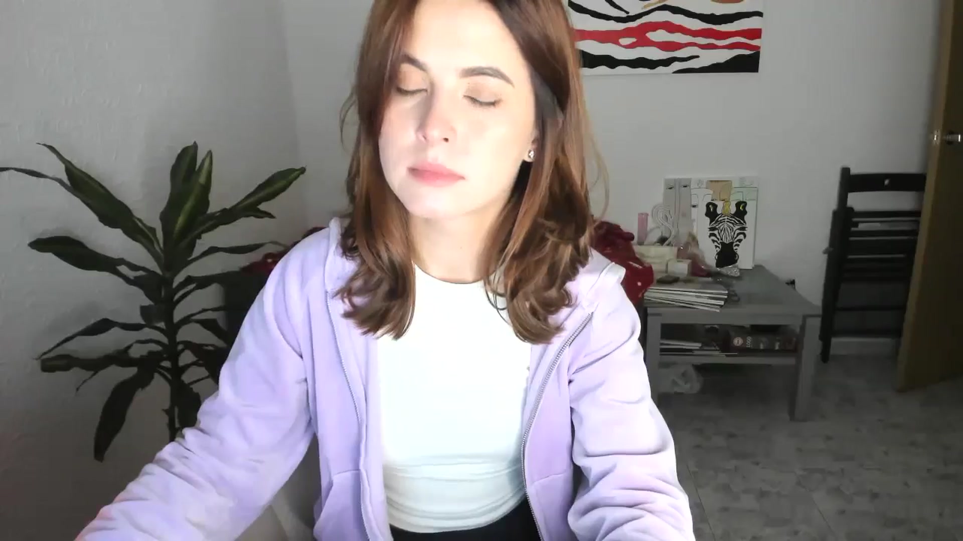 Gallery image thumbnail from AhahaGirl's myfreecams stream on, 12/11/2025, 17:00 image 16 of 20