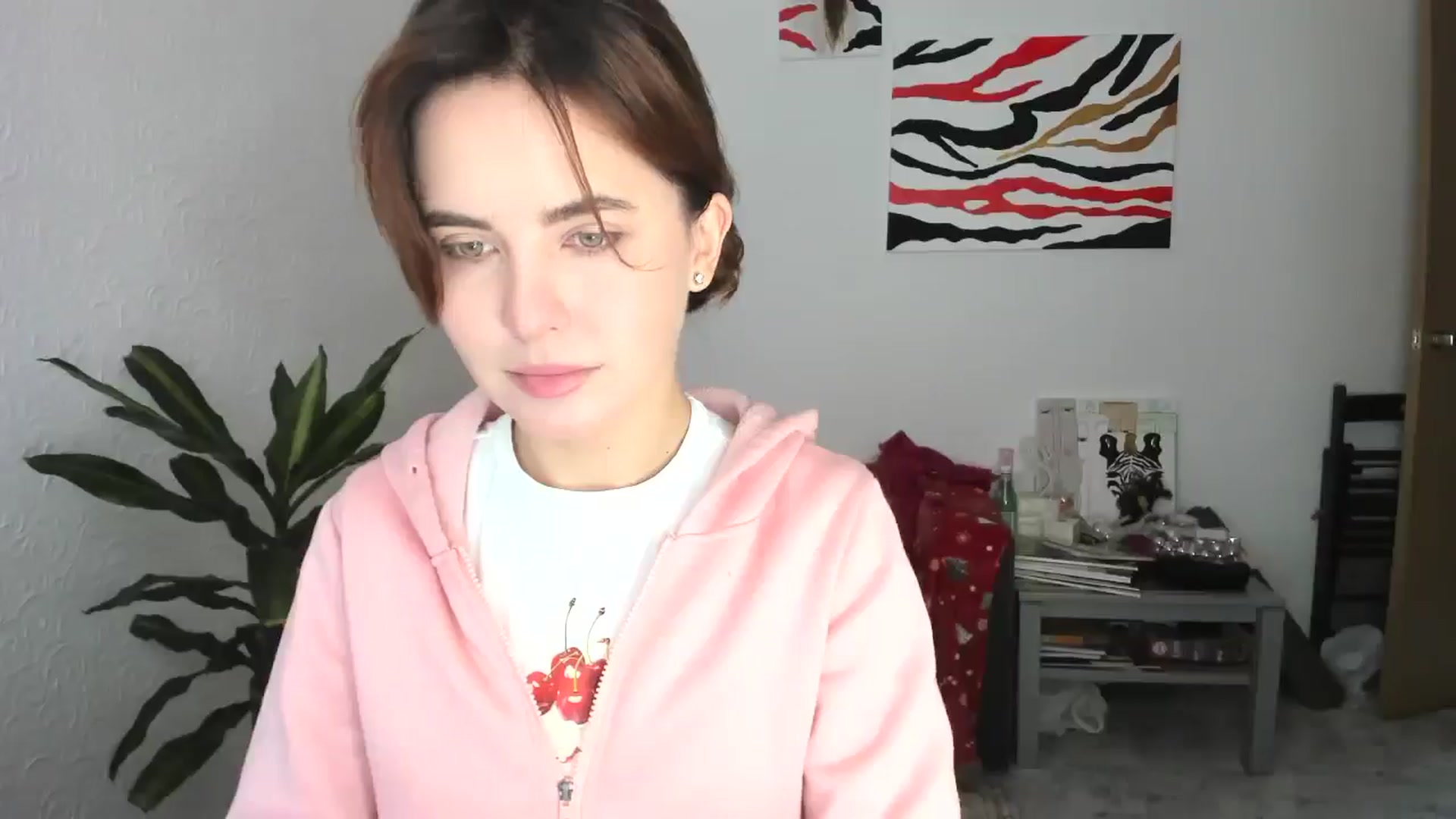 Gallery image thumbnail from AhahaGirl's myfreecams stream on, 12/19/2025, 11:45 image 16 of 20