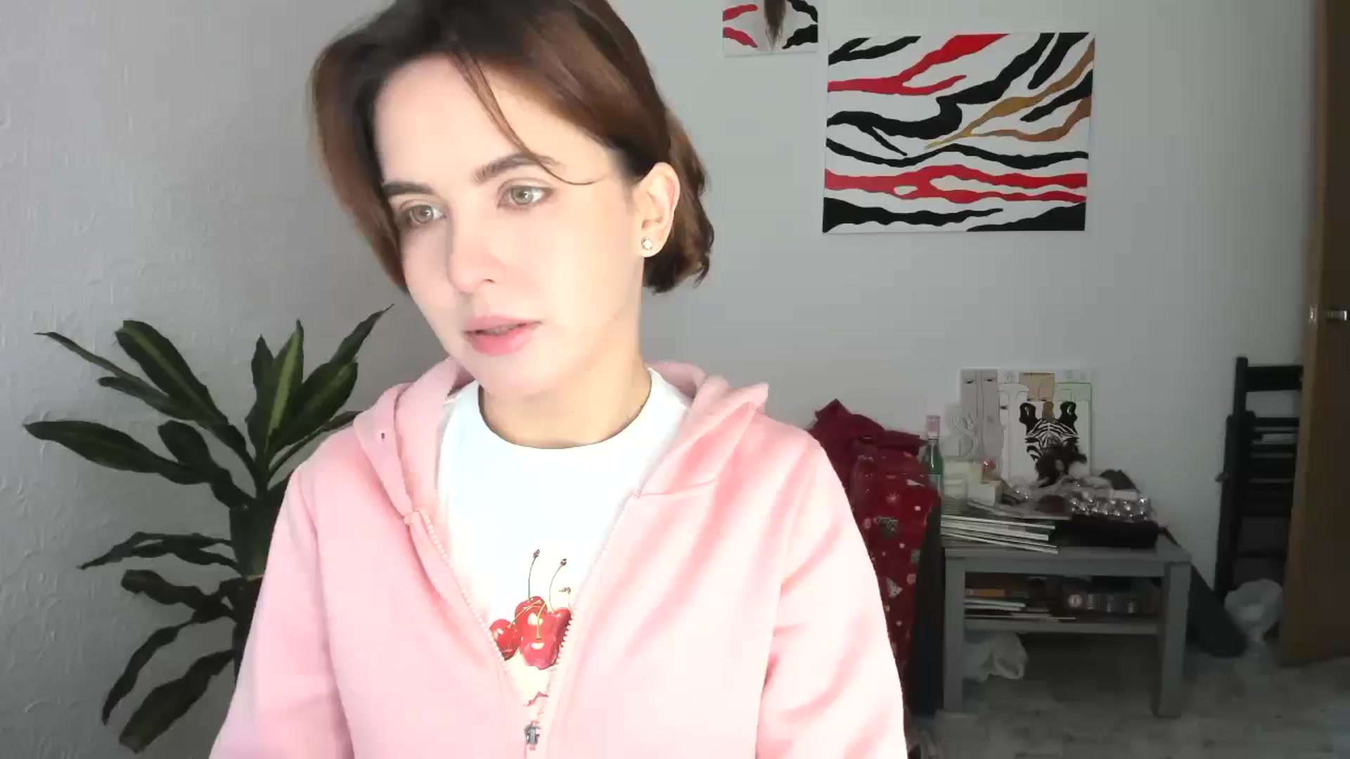 Gallery image thumbnail from AhahaGirl's myfreecams stream on, 12/19/2025, 11:45 image 13 of 20