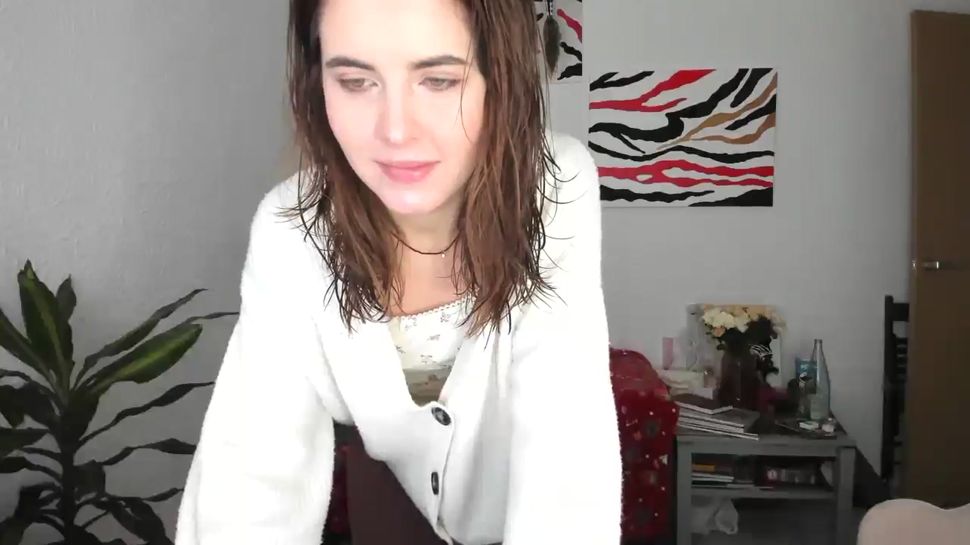 Gallery image thumbnail from AhahaGirl's myfreecams stream on, 12/22/2025, 14:21 image 18 of 20