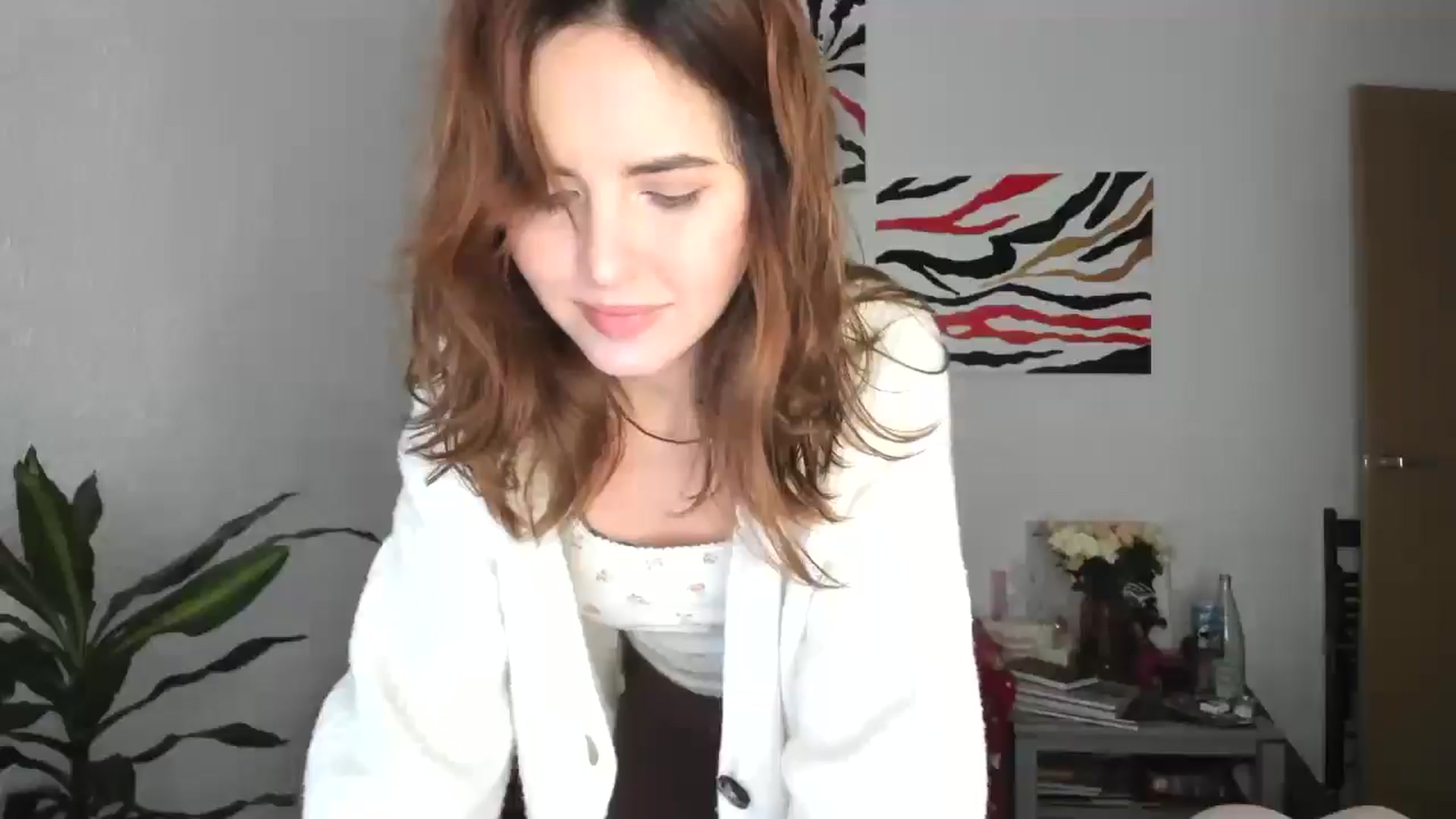 Gallery image thumbnail from AhahaGirl's myfreecams stream on, 12/22/2025, 15:31 image 15 of 20
