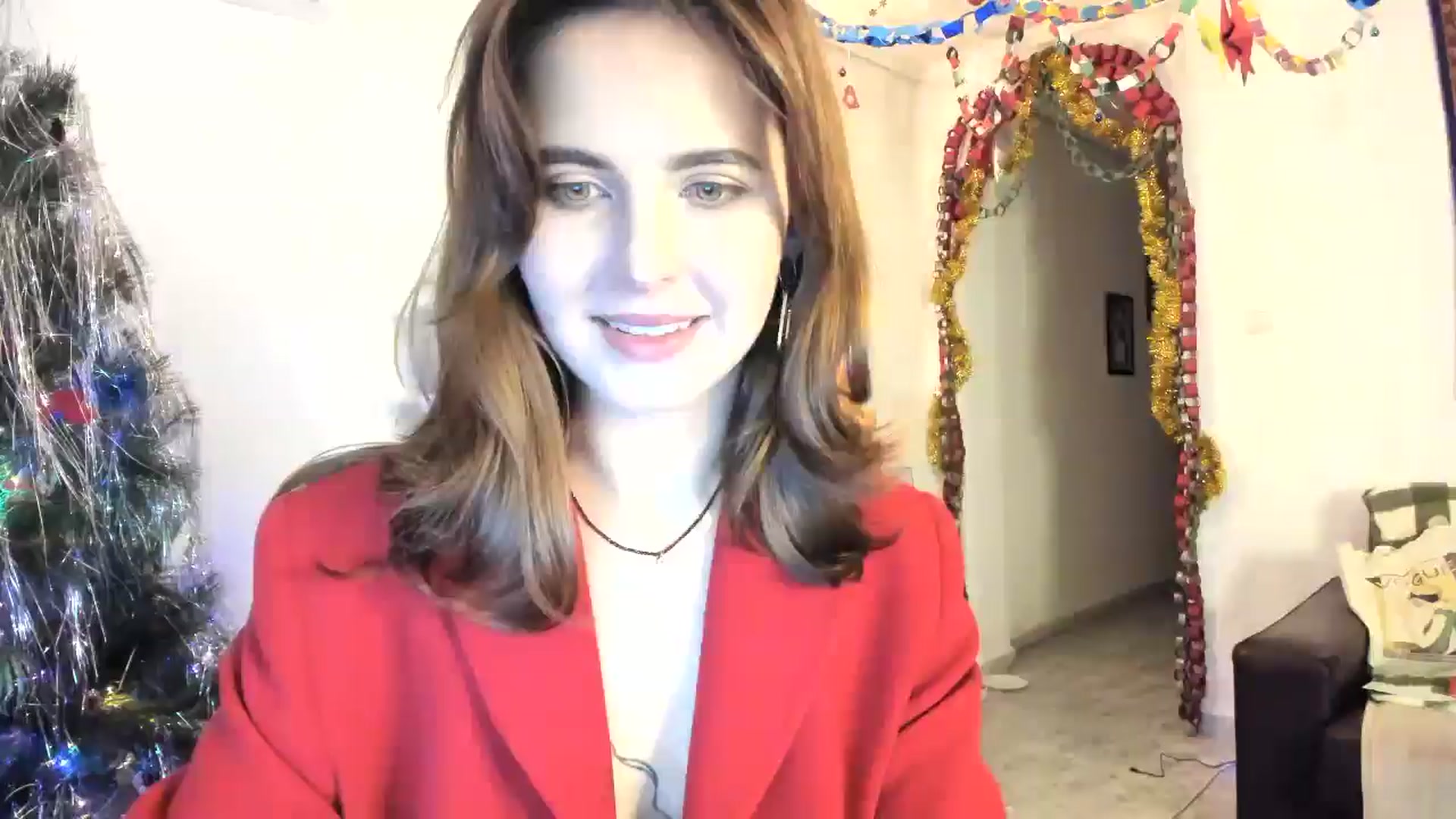 Gallery image thumbnail from AhahaGirl's myfreecams stream on, 12/24/2025, 19:46 image 16 of 20