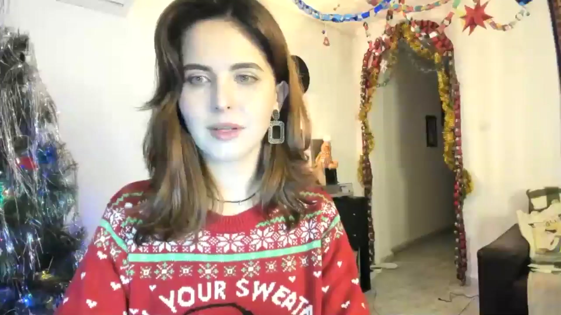 Gallery image thumbnail from AhahaGirl's myfreecams stream on, 12/24/2025, 20:20 image 17 of 20