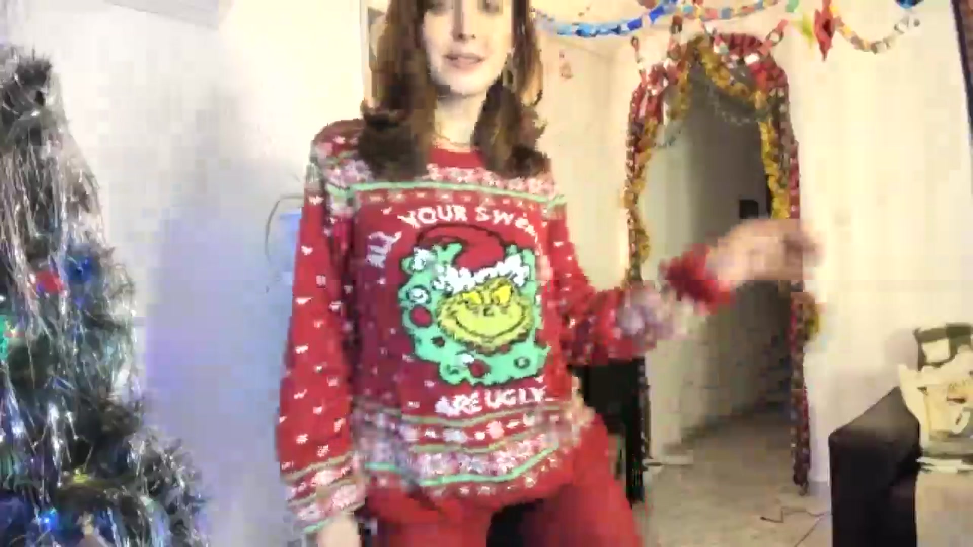 Gallery image thumbnail from AhahaGirl's myfreecams stream on, 12/24/2025, 20:20 image 2 of 20