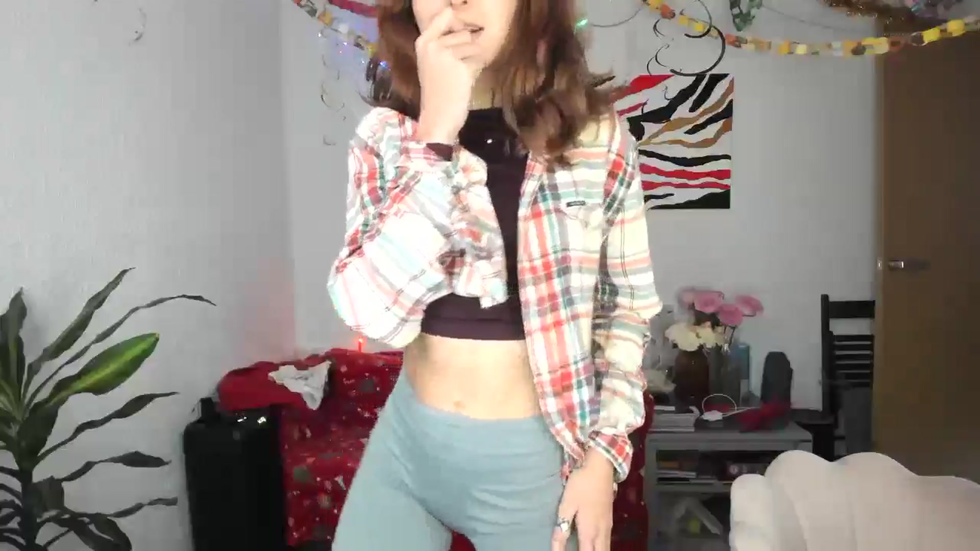 Gallery image thumbnail from AhahaGirl's myfreecams stream on, 12/29/2025, 14:26 image 18 of 20
