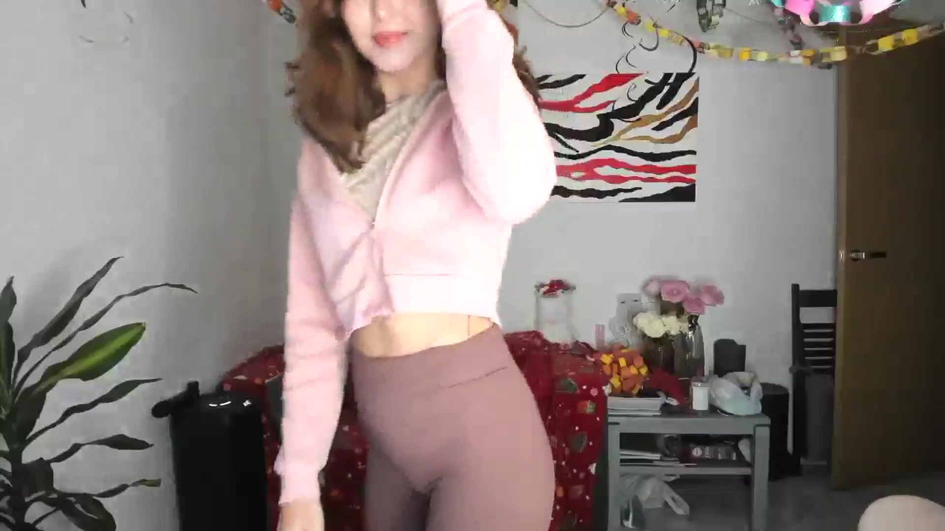 Gallery image thumbnail from AhahaGirl's myfreecams stream on, 01/02/2026, 17:07 image 6 of 20