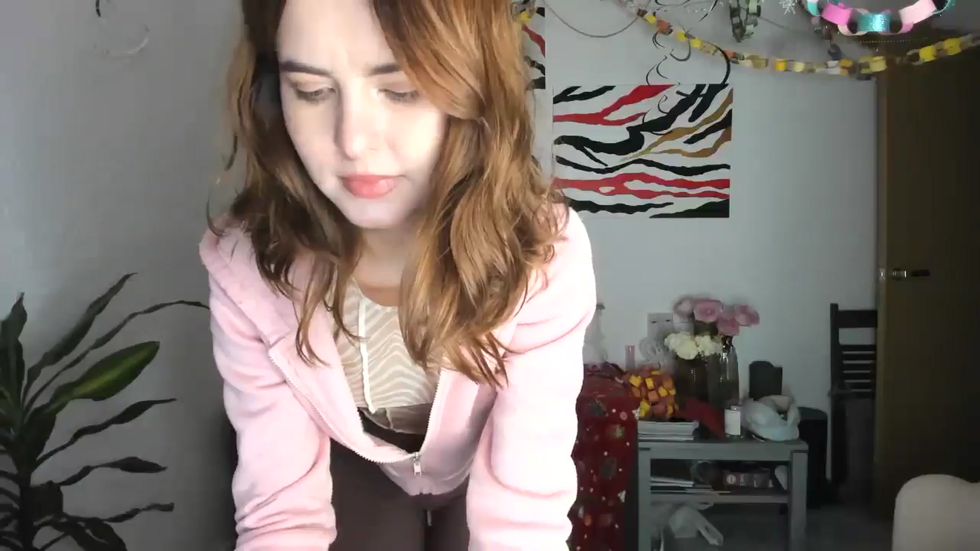 Gallery image thumbnail from AhahaGirl's myfreecams stream on, 01/02/2026, 17:07 image 14 of 20