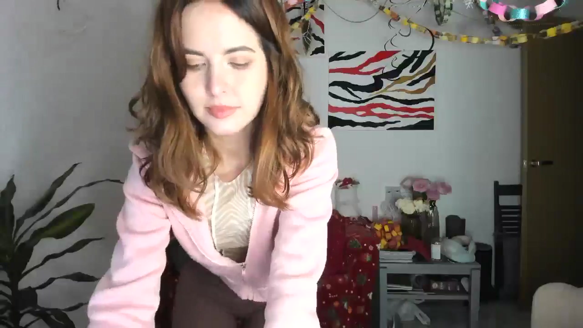 Gallery image thumbnail from AhahaGirl's myfreecams stream on, 01/02/2026, 17:07 image 15 of 20