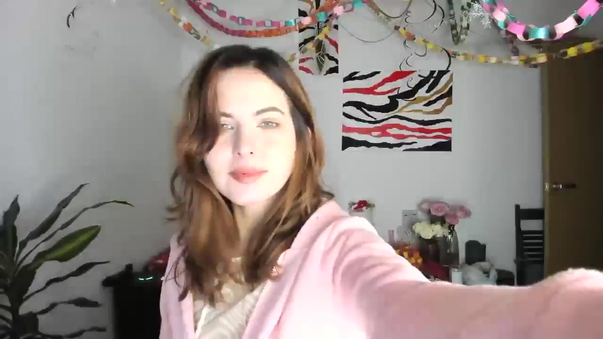 Gallery image thumbnail from AhahaGirl's myfreecams stream on, 01/02/2026, 17:07 image 1 of 20