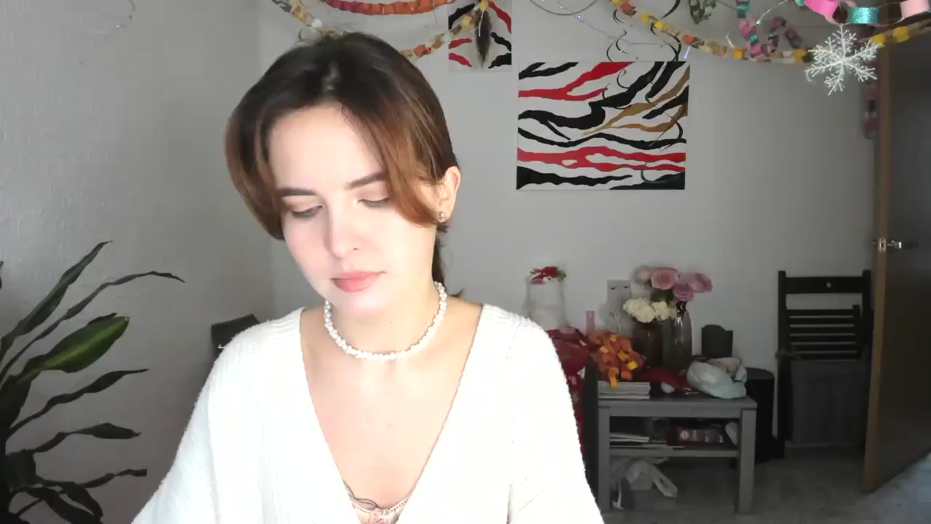 Gallery image thumbnail from AhahaGirl's myfreecams stream on, 01/05/2026, 14:23 image 1 of 20