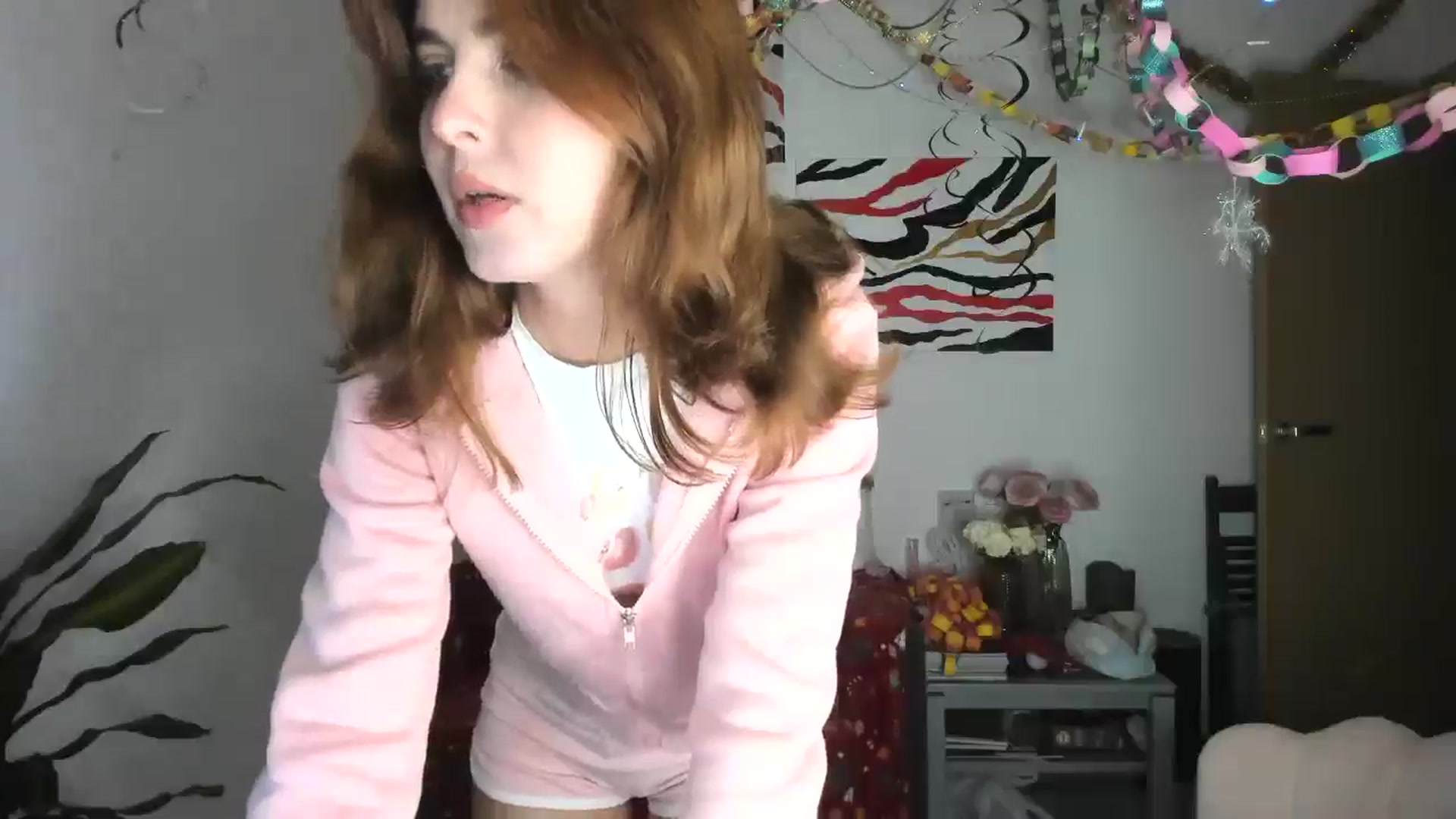 Gallery image thumbnail from AhahaGirl's myfreecams stream on, 01/06/2026, 18:26 image 17 of 20