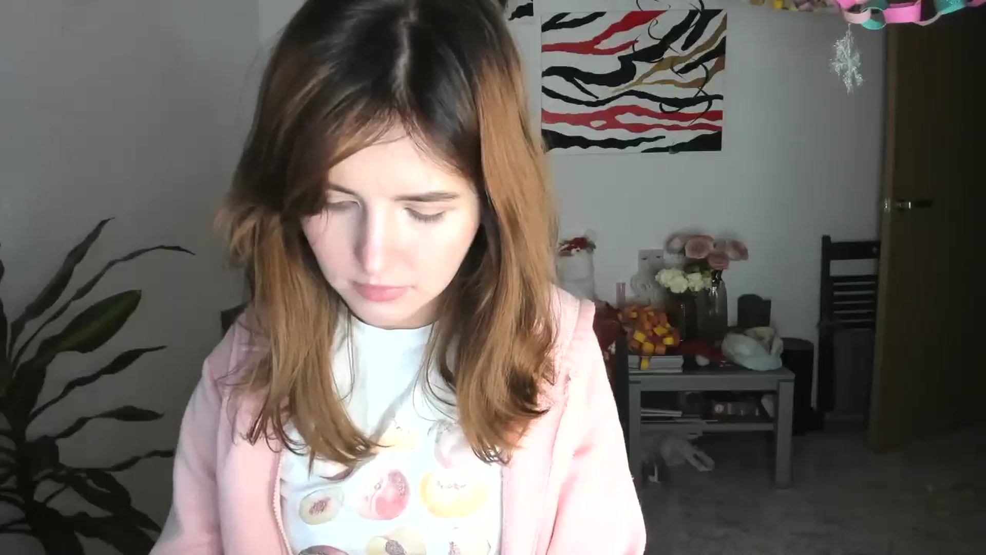 Gallery image thumbnail from AhahaGirl's myfreecams stream on, 01/06/2026, 20:28 image 18 of 20