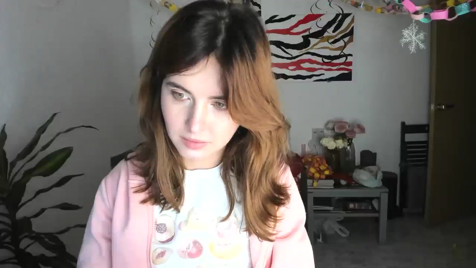 Gallery image thumbnail from AhahaGirl's myfreecams stream on, 01/06/2026, 20:28 image 9 of 20