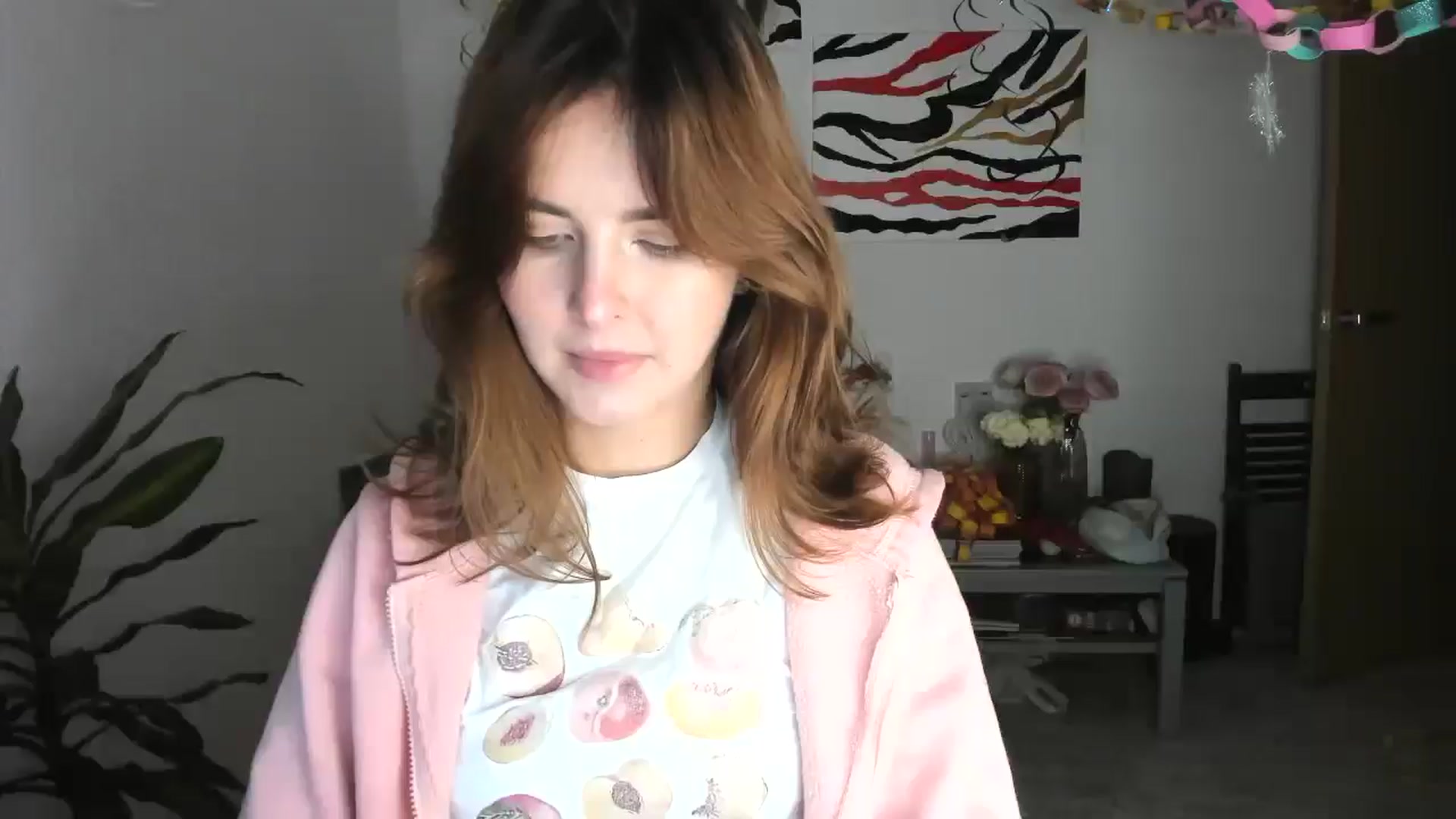 Gallery image thumbnail from AhahaGirl's myfreecams stream on, 01/06/2026, 20:56 image 18 of 20