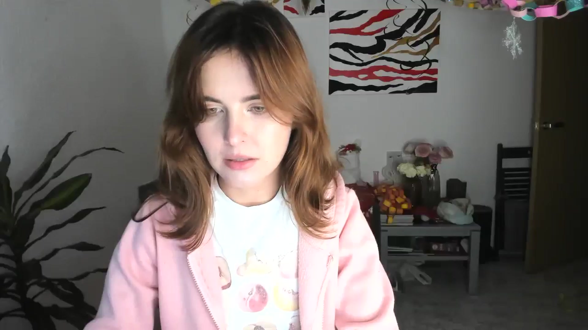 Gallery image thumbnail from AhahaGirl's myfreecams stream on, 01/06/2026, 20:56 image 2 of 20
