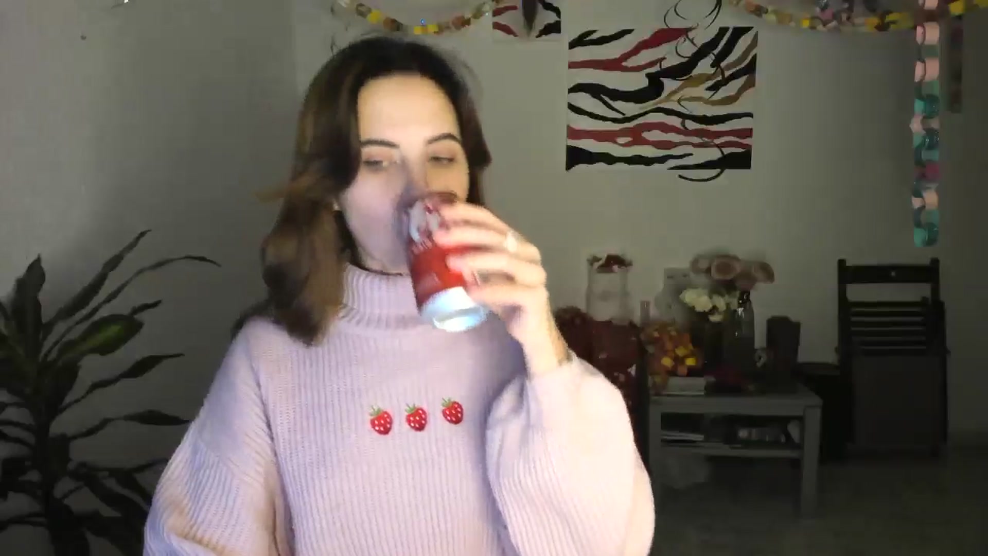 Gallery image thumbnail from AhahaGirl's myfreecams stream on, 01/08/2026, 19:05 image 3 of 20