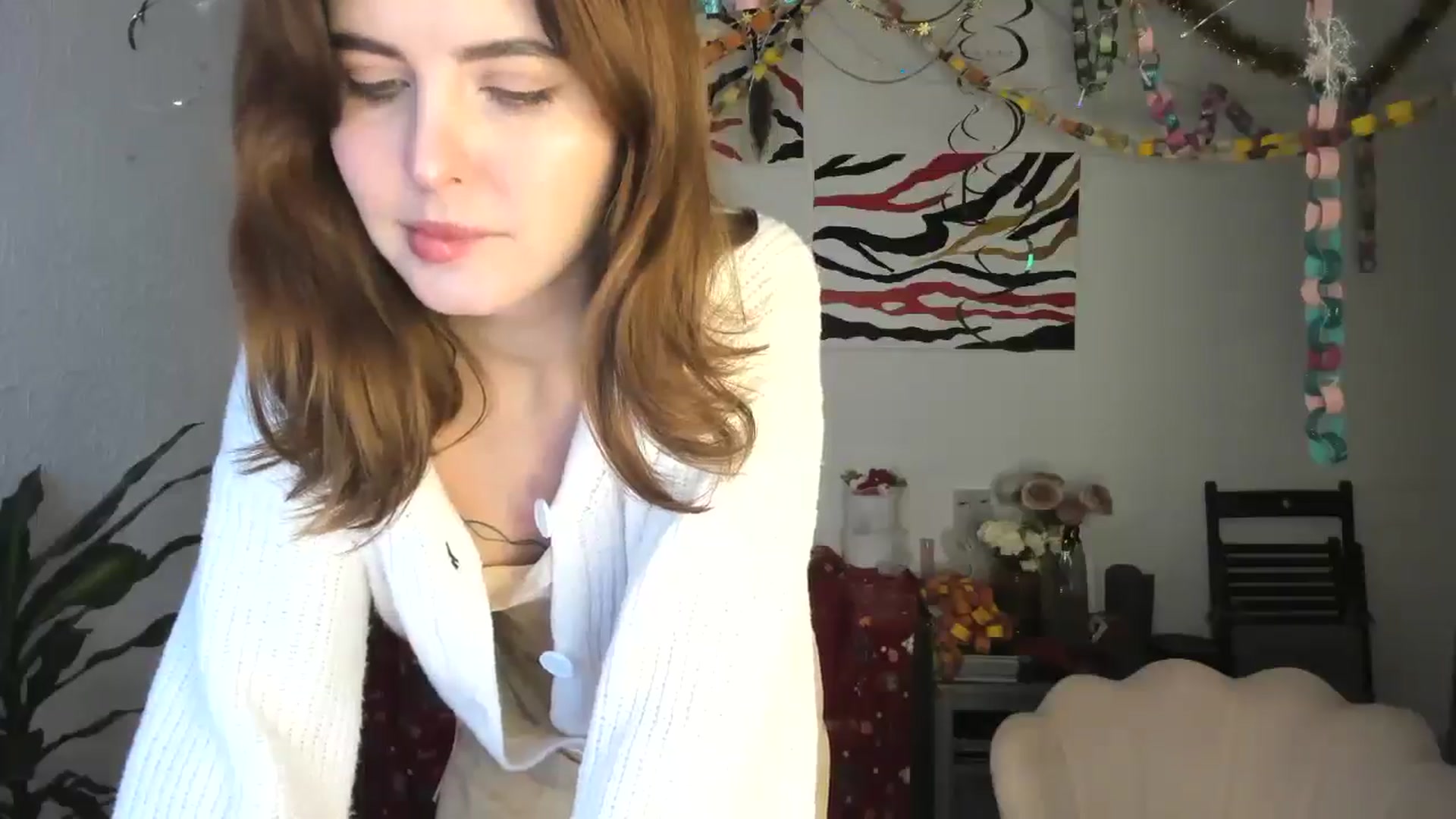 Gallery image thumbnail from AhahaGirl's myfreecams stream on, 01/09/2026, 14:10 image 16 of 20