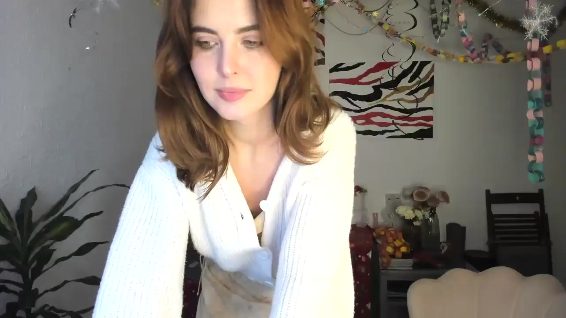 Gallery image thumbnail from AhahaGirl's myfreecams stream on, 01/09/2026, 14:40 image 14 of 20