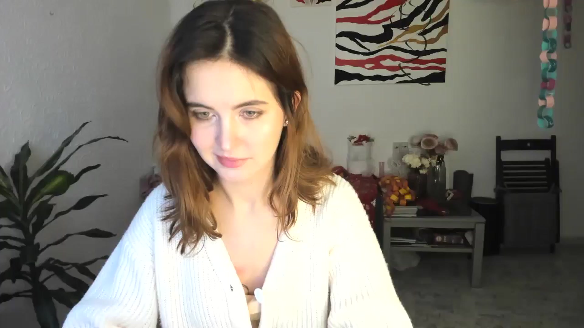 Gallery image thumbnail from AhahaGirl's myfreecams stream on, 01/09/2026, 14:40 image 1 of 20