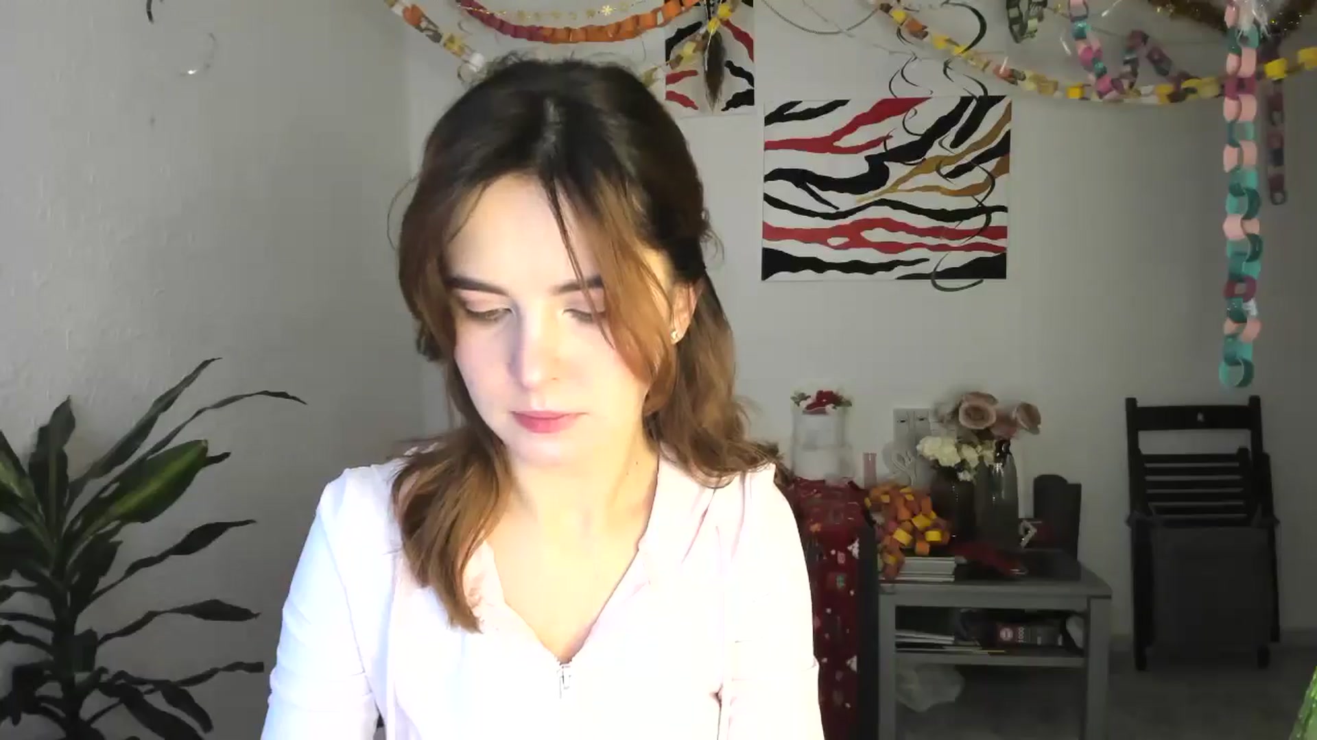 Gallery image thumbnail from AhahaGirl's myfreecams stream on, 01/10/2026, 14:23 image 4 of 20