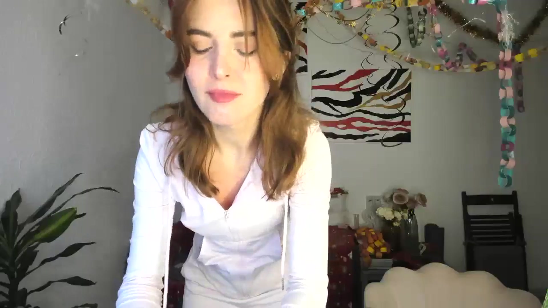 Gallery image thumbnail from AhahaGirl's myfreecams stream on, 01/10/2026, 14:23 image 15 of 20