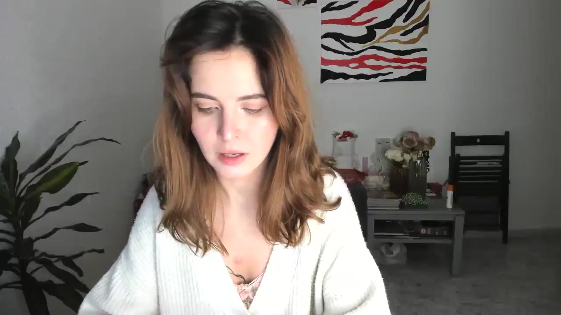 Gallery image thumbnail from AhahaGirl's myfreecams stream on, 01/12/2026, 18:46 image 13 of 20