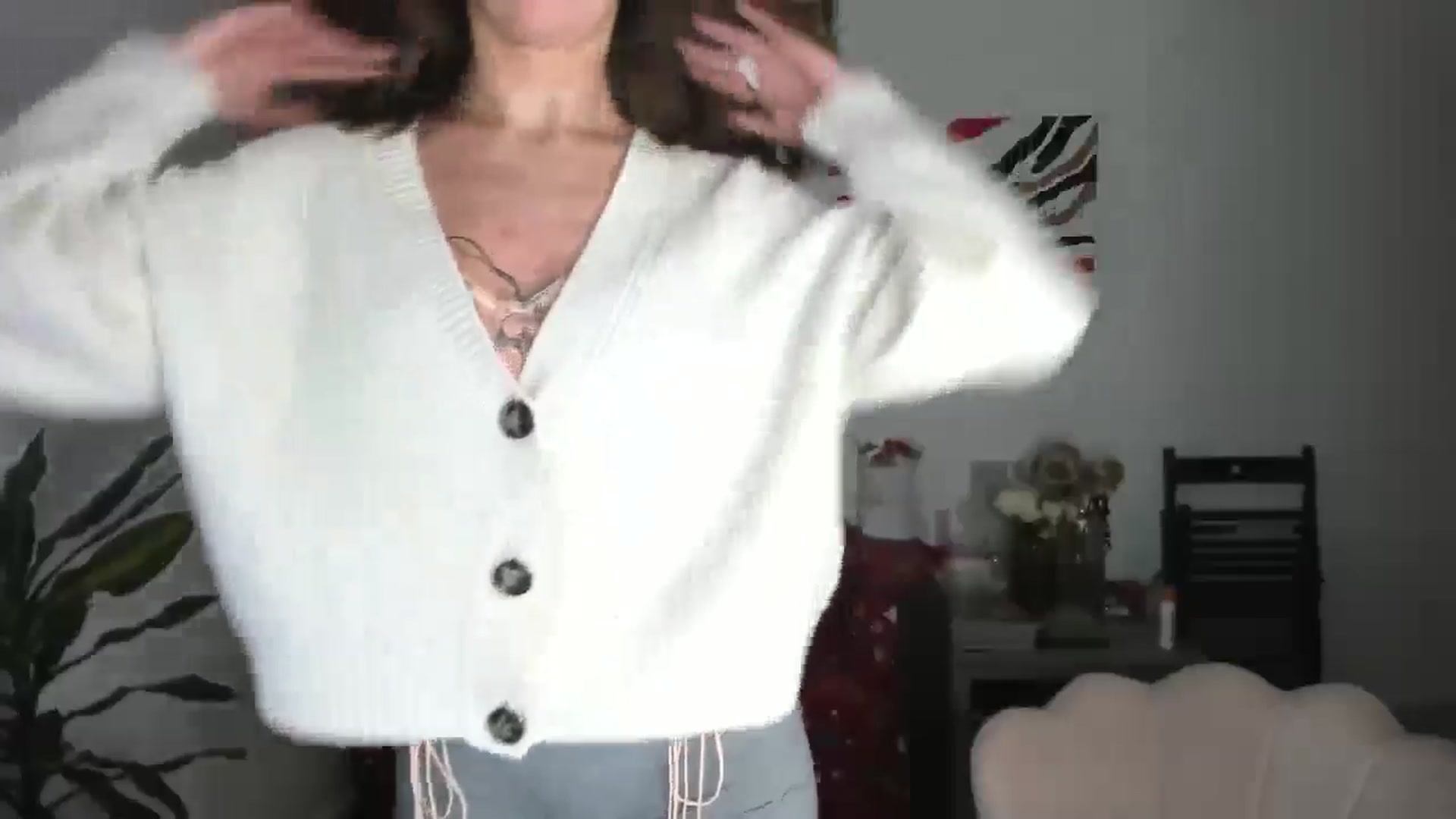 Gallery image thumbnail from AhahaGirl's myfreecams stream on, 01/12/2026, 18:46 image 6 of 20