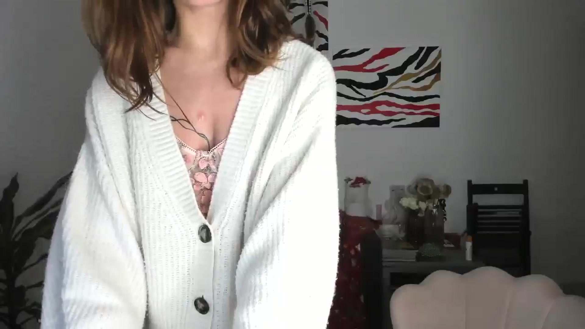 Gallery image thumbnail from AhahaGirl's myfreecams stream on, 01/12/2026, 18:46 image 4 of 20