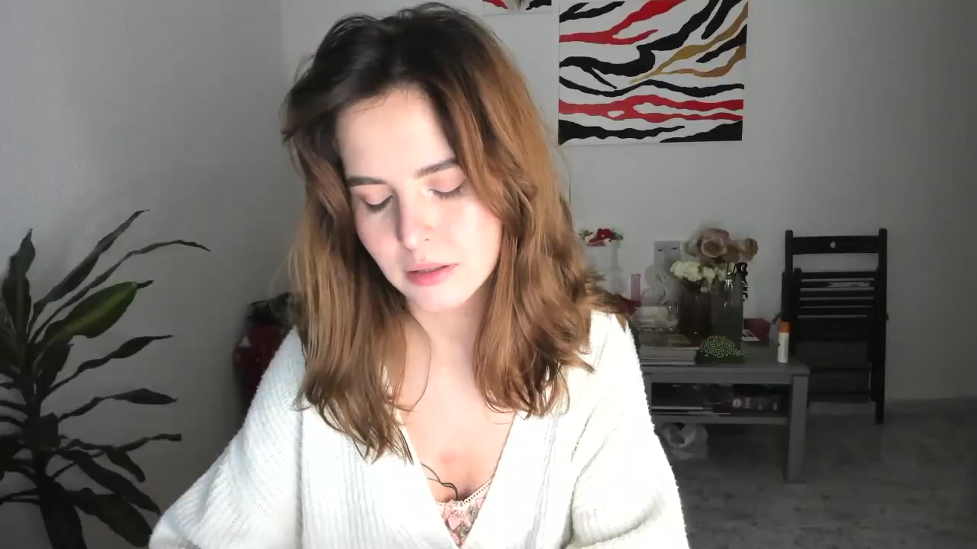 Gallery image thumbnail from AhahaGirl's myfreecams stream on, 01/12/2026, 18:46 image 12 of 20