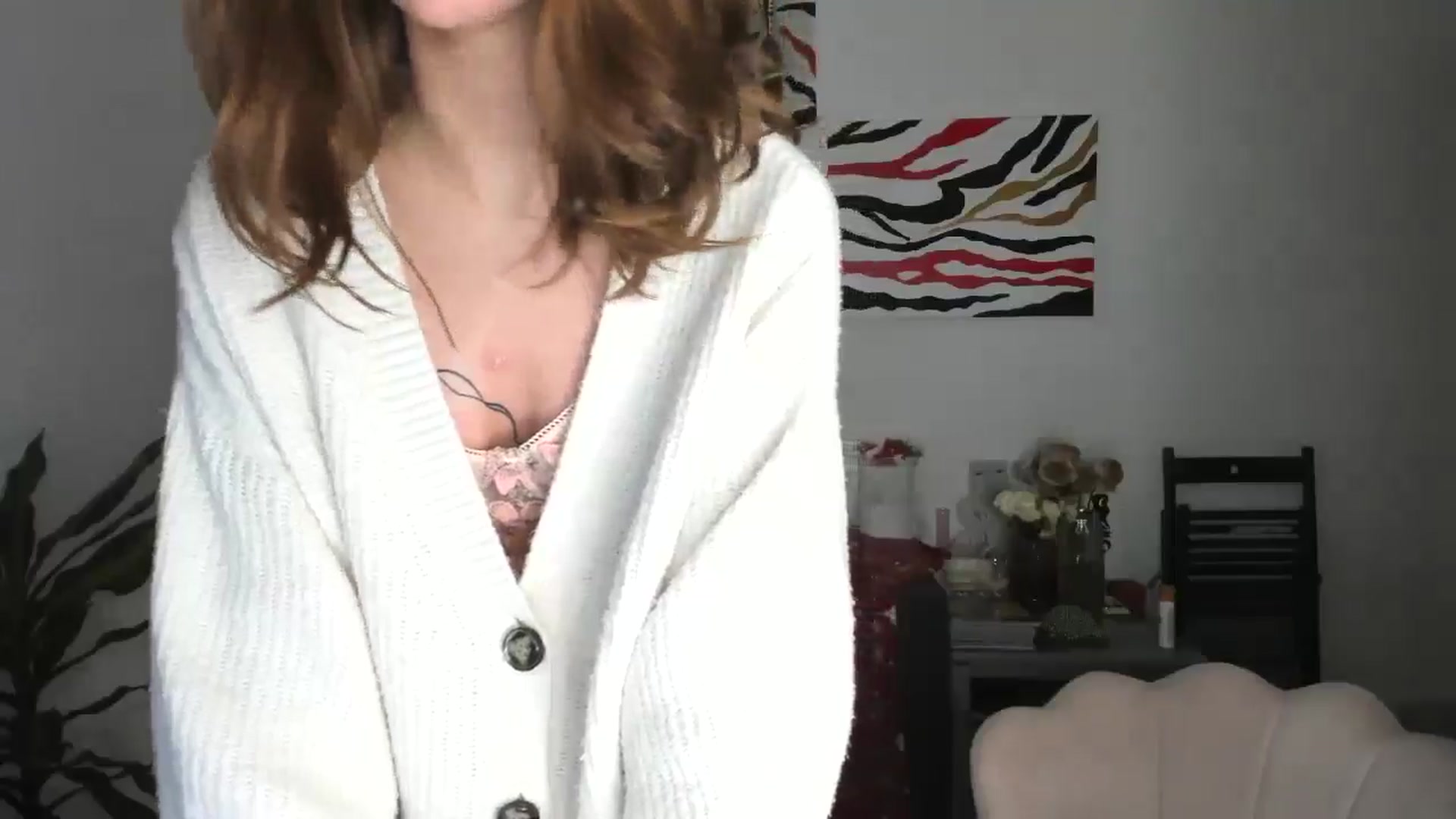 Gallery image thumbnail from AhahaGirl's myfreecams stream on, 01/12/2026, 18:46 image 2 of 20