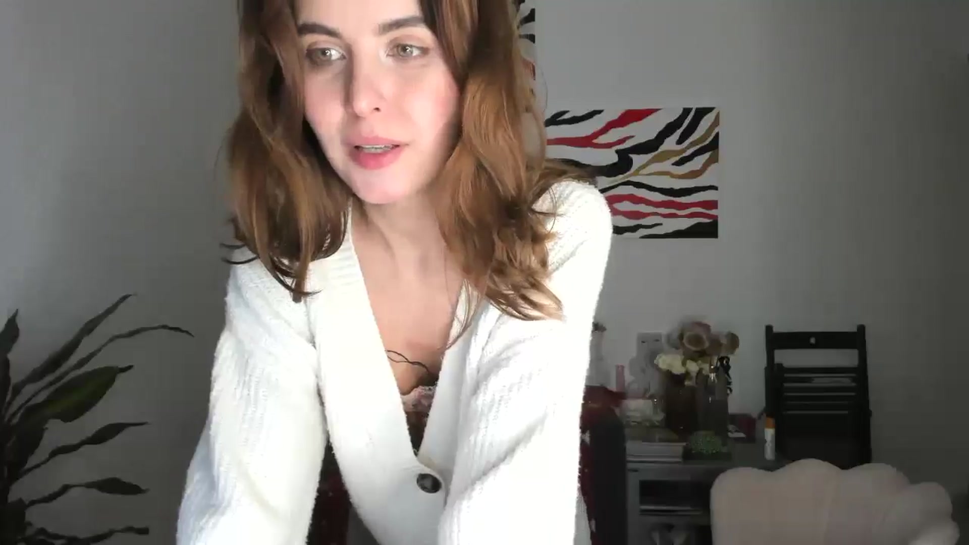 Gallery image thumbnail from AhahaGirl's myfreecams stream on, 01/12/2026, 18:46 image 18 of 20
