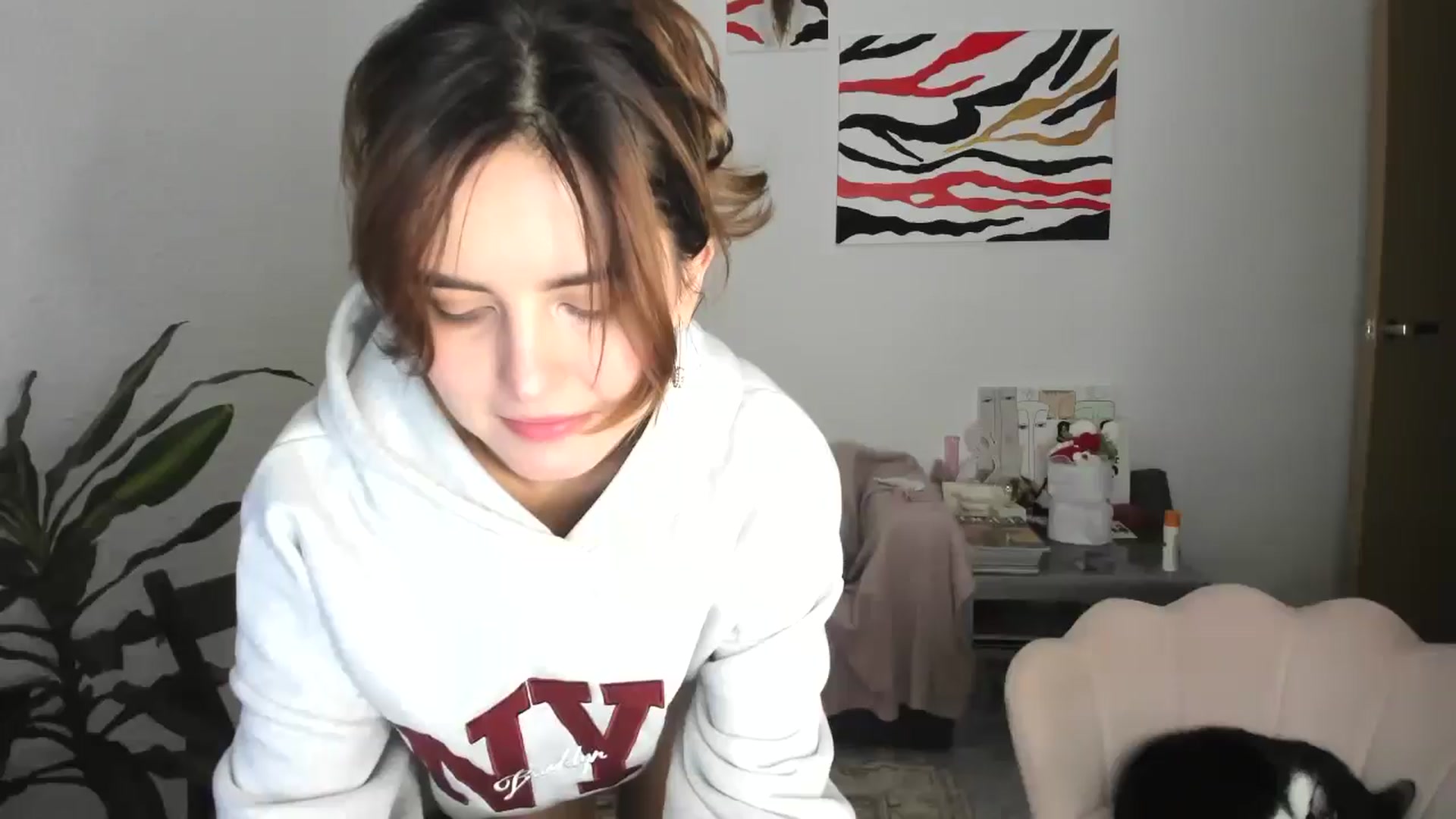 Gallery image thumbnail from AhahaGirl's myfreecams stream on, 01/13/2026, 17:04 image 20 of 20