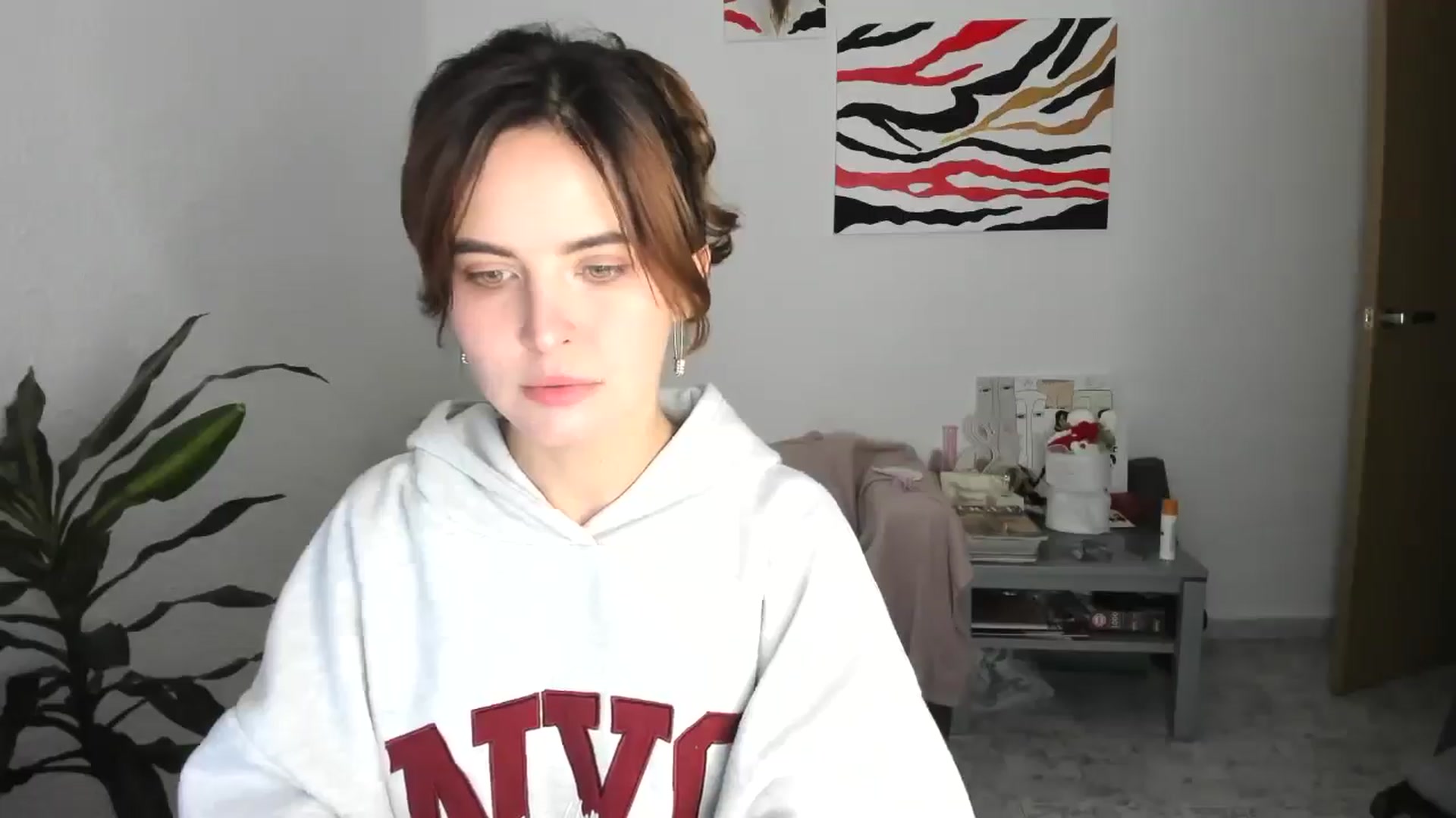 Gallery image thumbnail from AhahaGirl's myfreecams stream on, 01/13/2026, 17:04 image 15 of 20