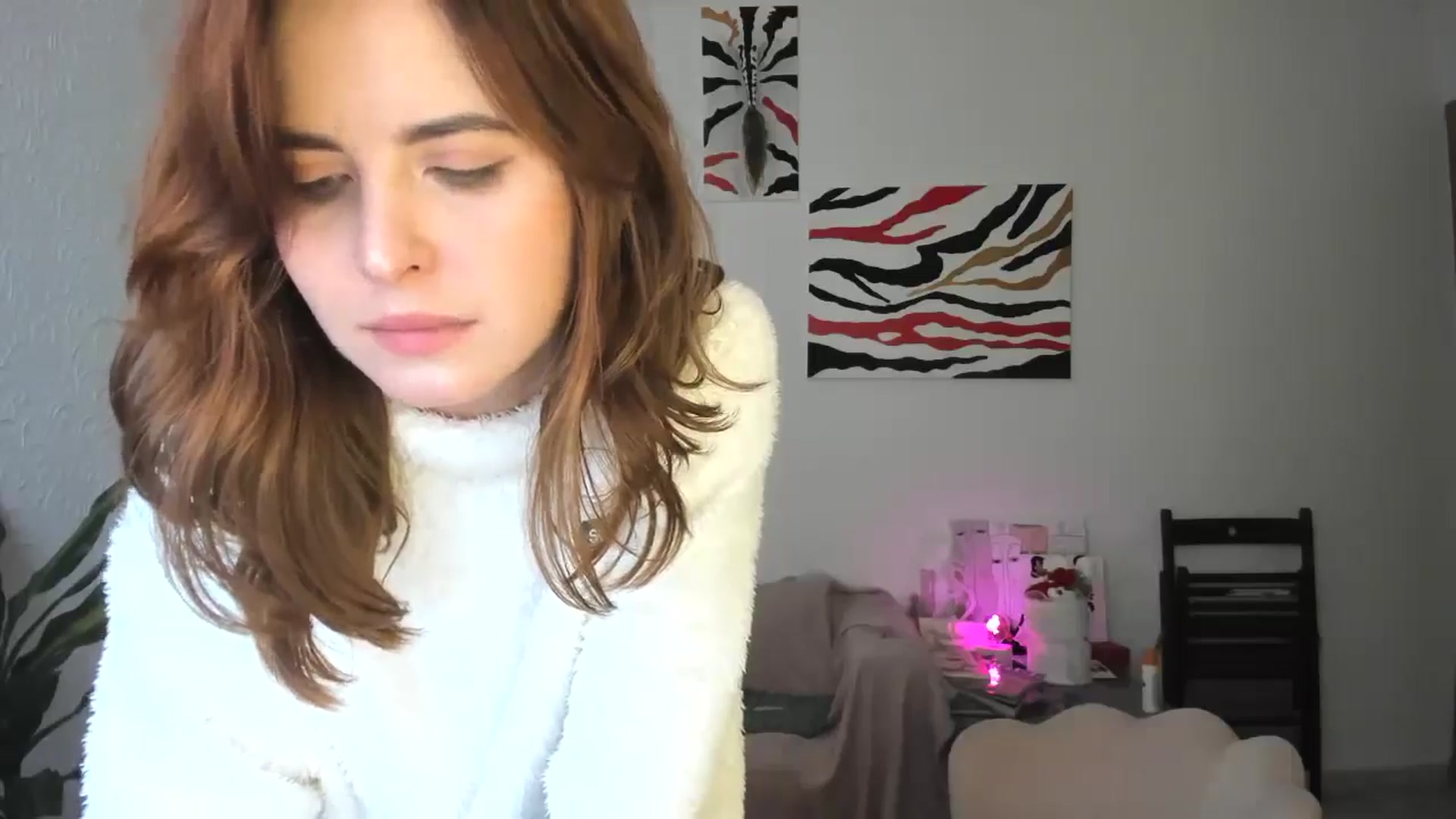 Gallery image thumbnail from AhahaGirl's myfreecams stream on, 01/14/2026, 13:14 image 16 of 20