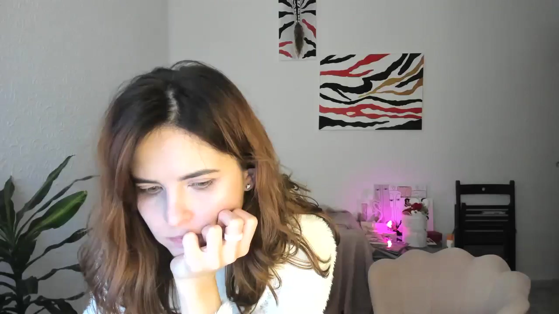 Gallery image thumbnail from AhahaGirl's myfreecams stream on, 01/14/2026, 15:09 image 10 of 20