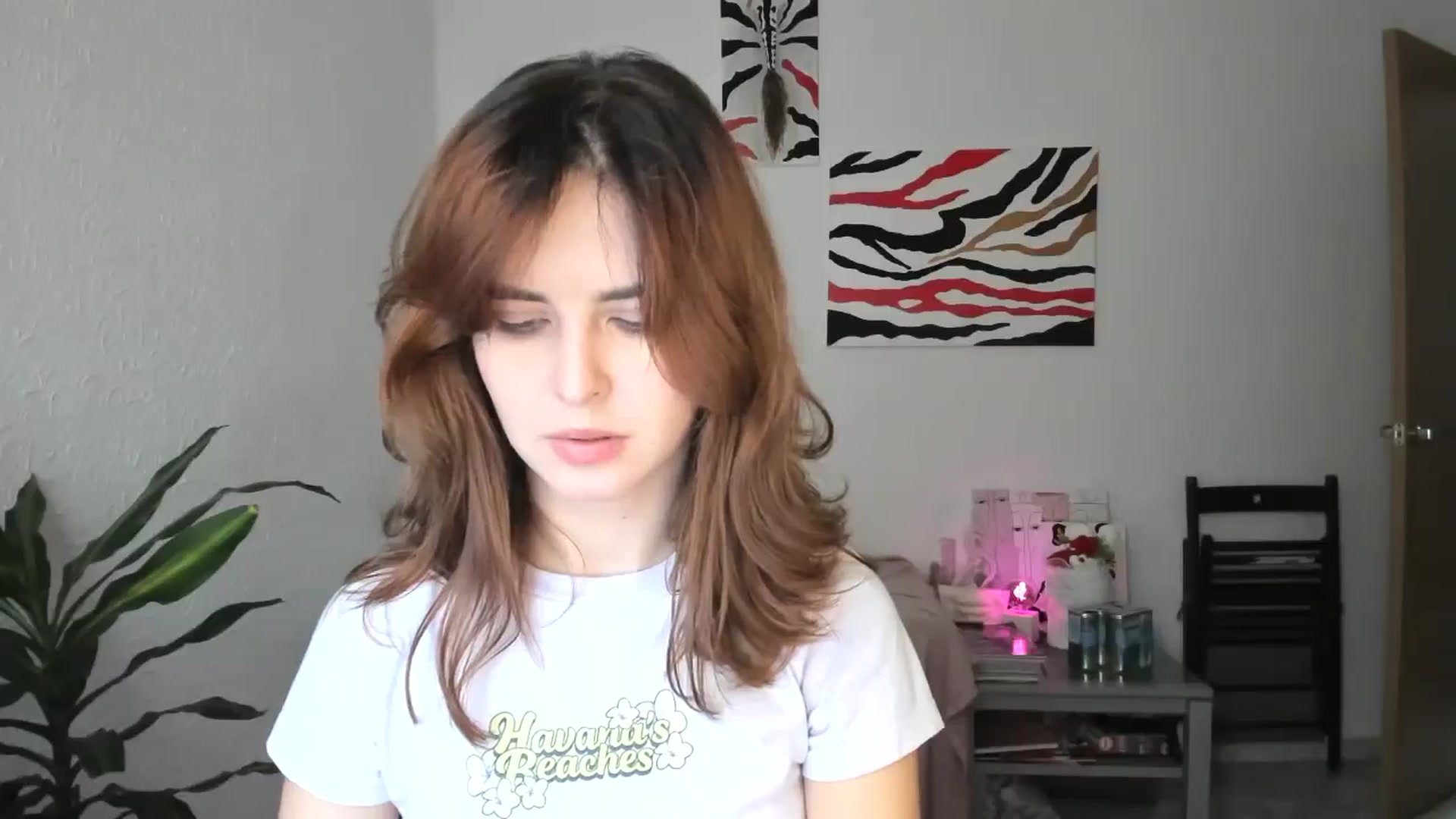 Gallery image thumbnail from AhahaGirl's myfreecams stream on, 01/17/2026, 13:44 image 13 of 20