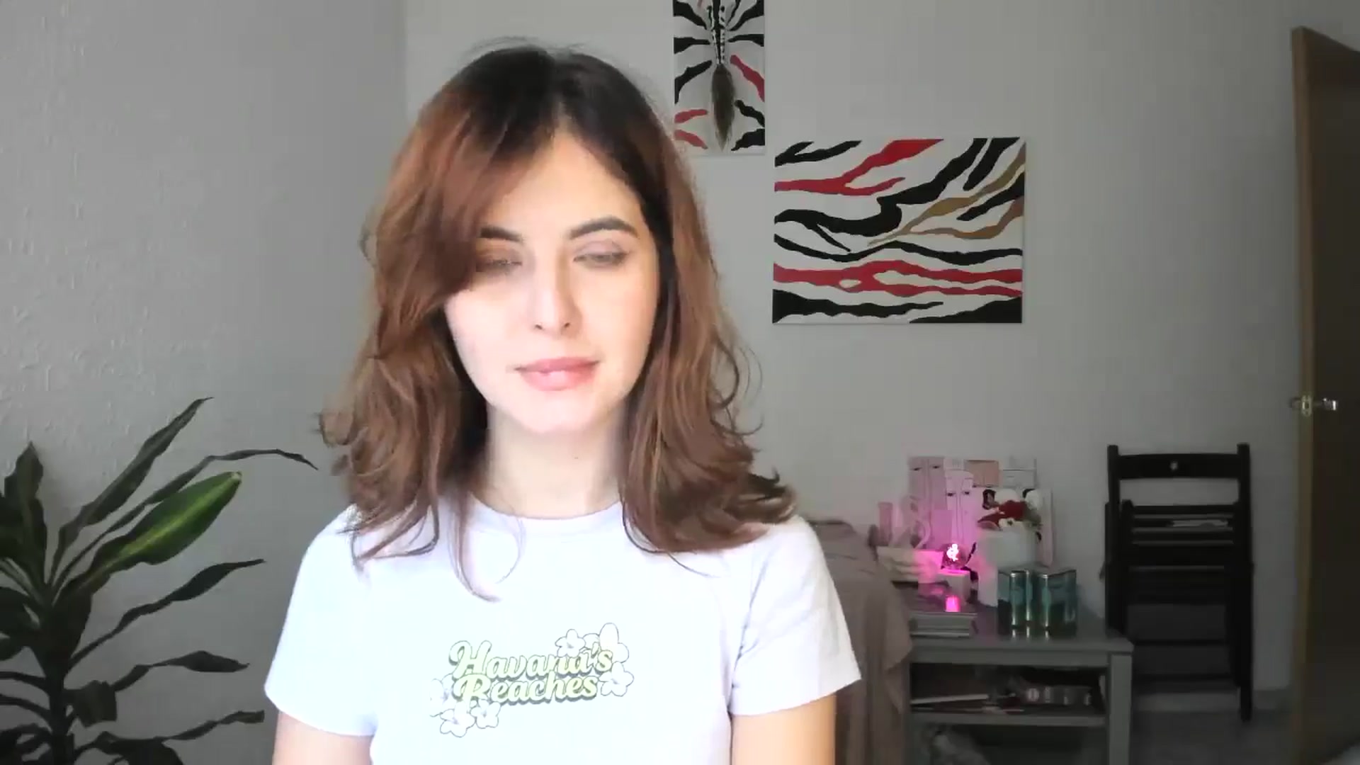Gallery image thumbnail from AhahaGirl's myfreecams stream on, 01/17/2026, 13:44 image 4 of 20