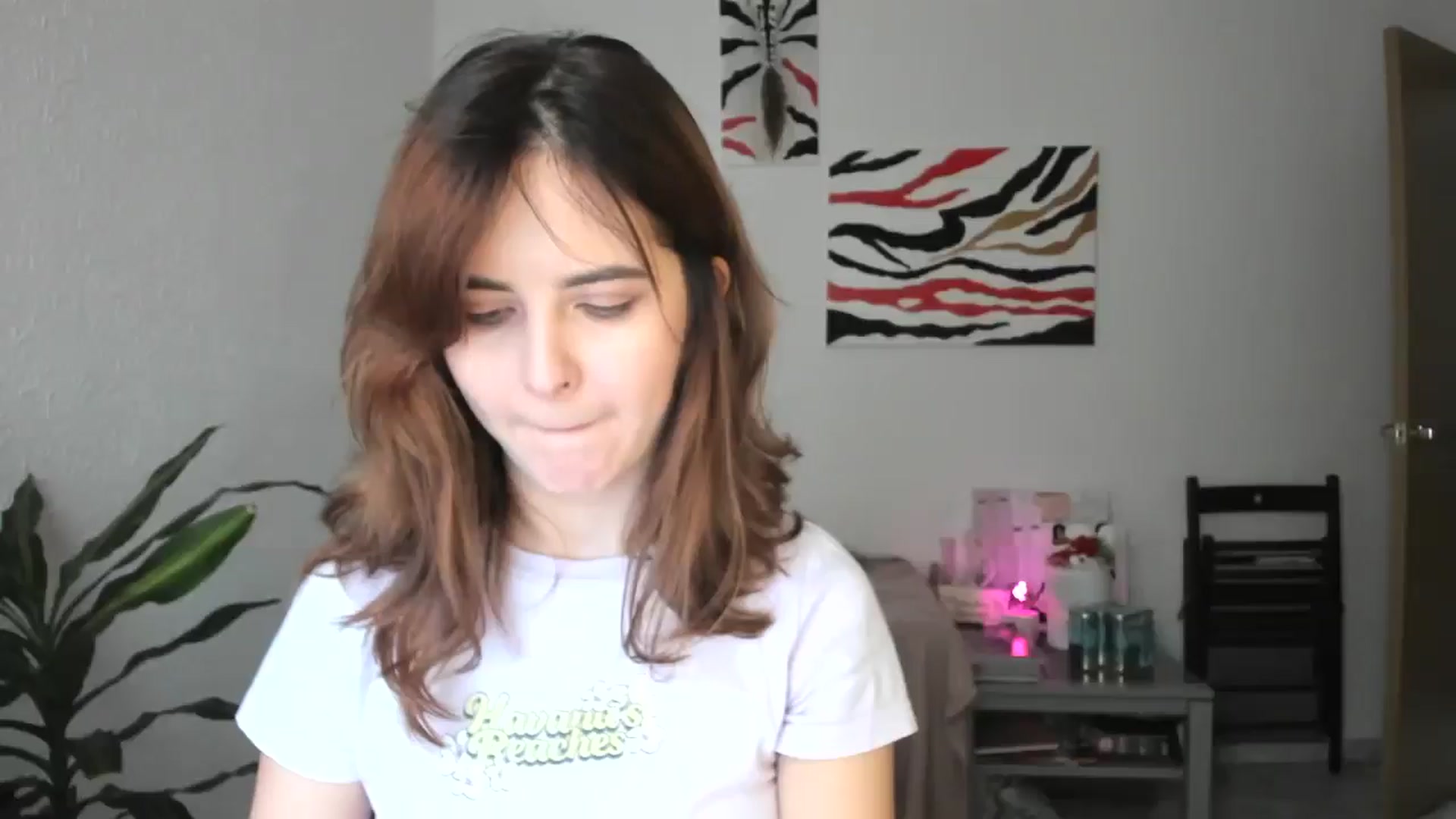 Gallery image thumbnail from AhahaGirl's myfreecams stream on, 01/17/2026, 13:44 image 11 of 20