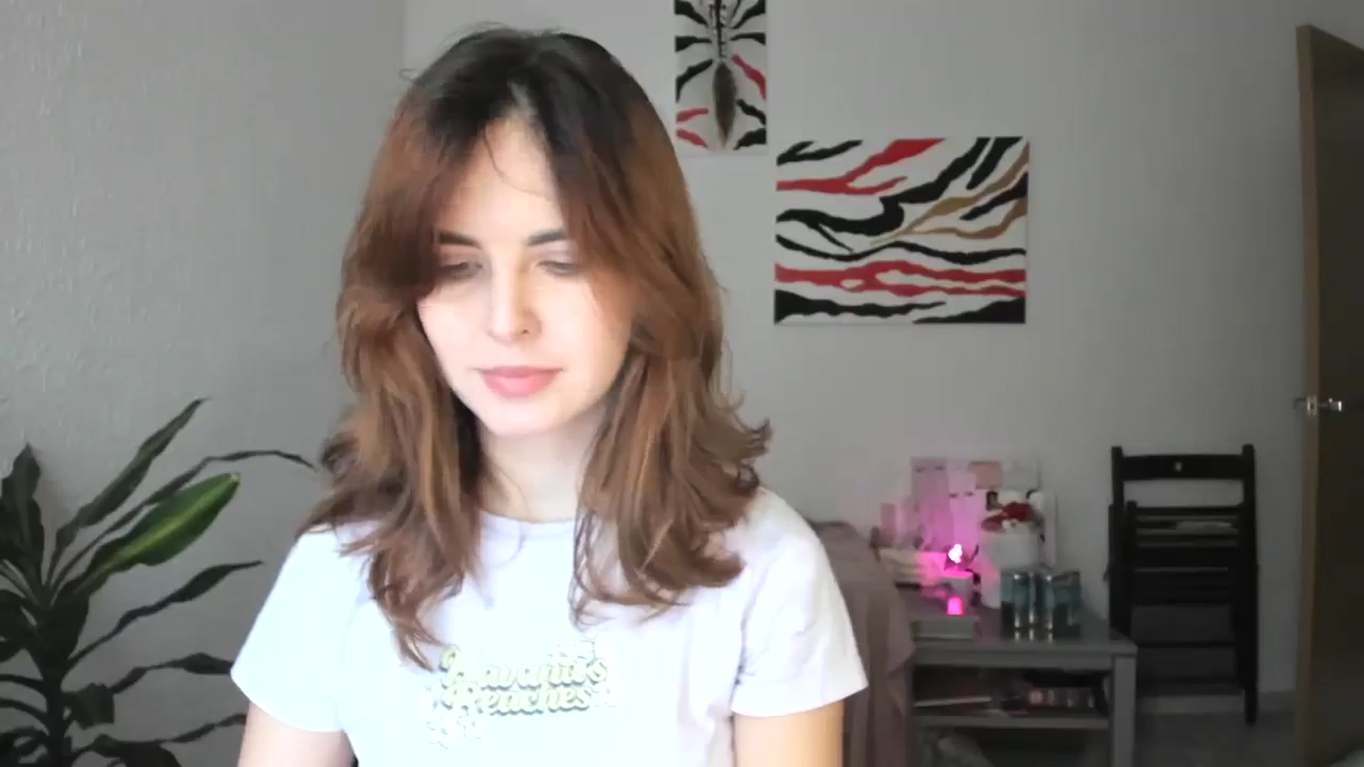 Gallery image thumbnail from AhahaGirl's myfreecams stream on, 01/17/2026, 13:44 image 10 of 20