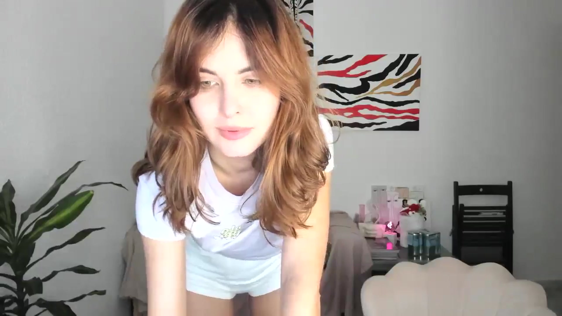 Gallery image thumbnail from AhahaGirl's myfreecams stream on, 01/17/2026, 16:30 image 19 of 20